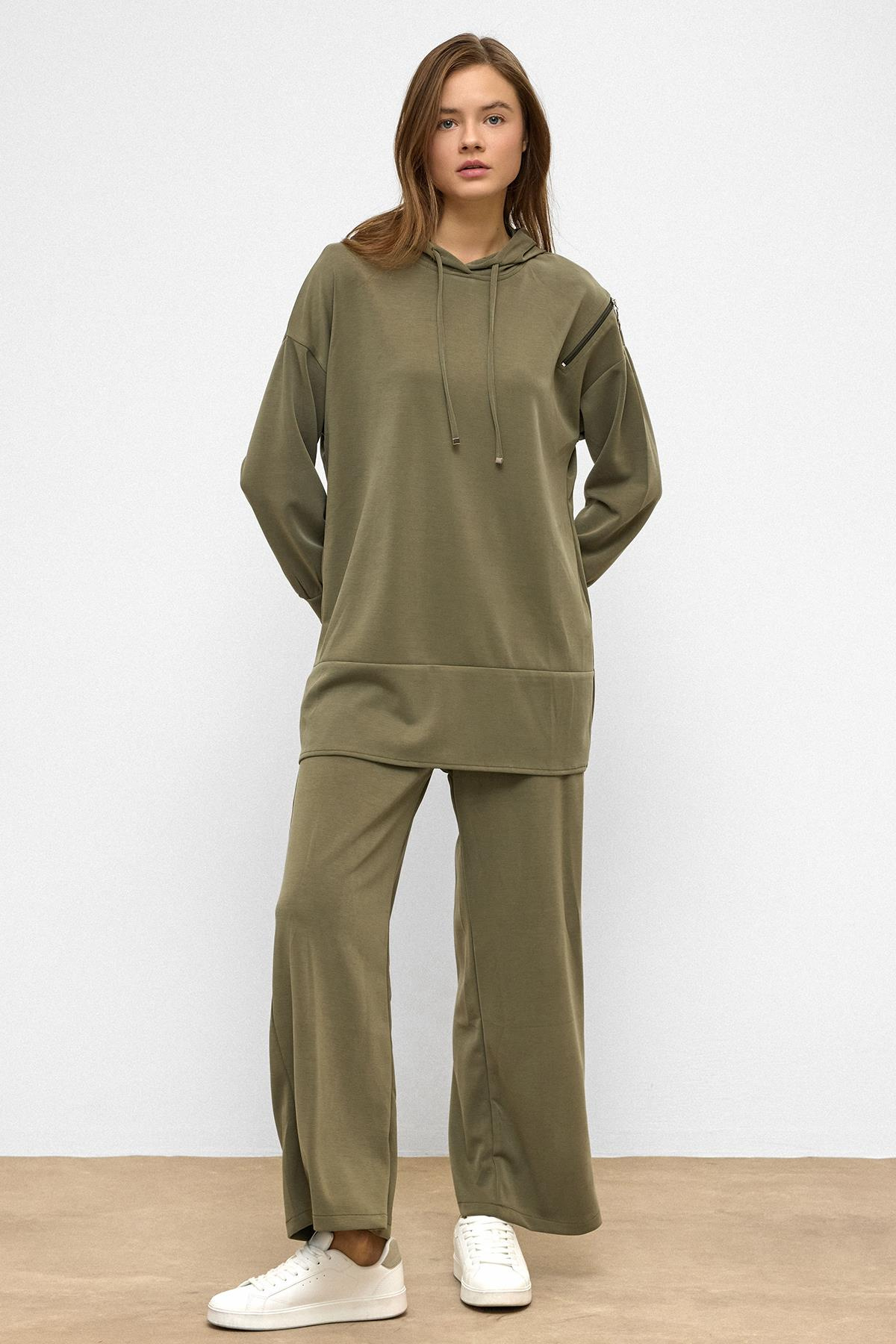 Kapüşonlu Fermuar Aksesuarlı Sweat Pantolon Salaş Modal Takım HAKİ 9382-TK