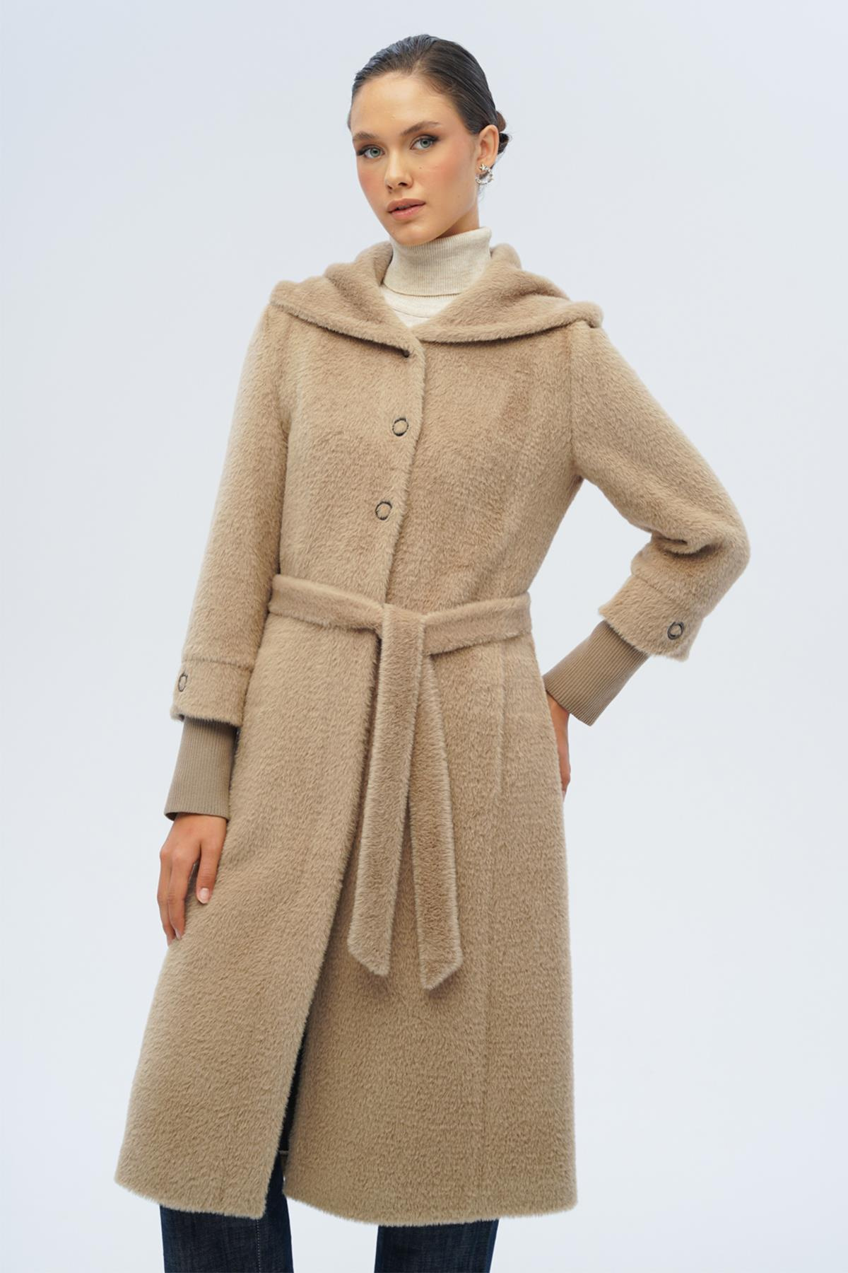 Hooded Plush Coat with Ribbed Detail VIZON 3118