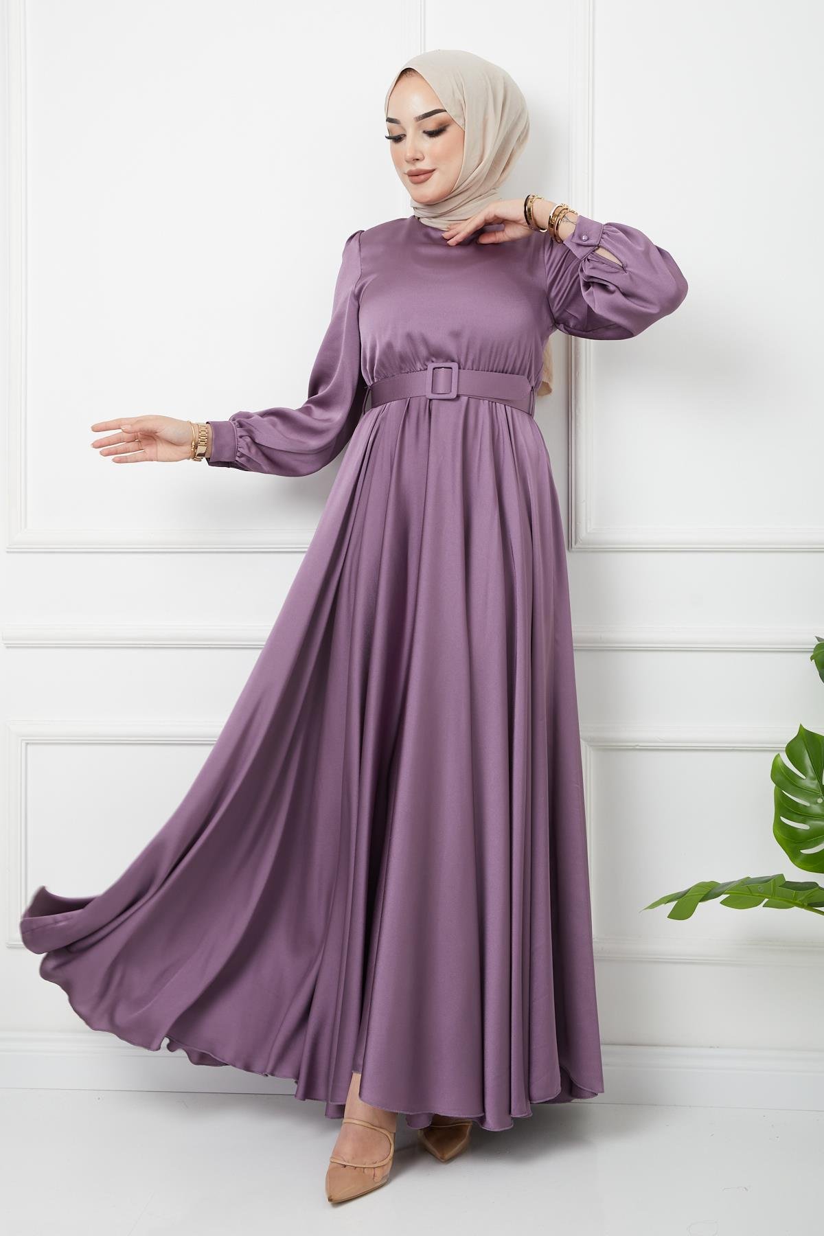 فستان سهرة واسع مع حزام إكسسوار ليلا 1602