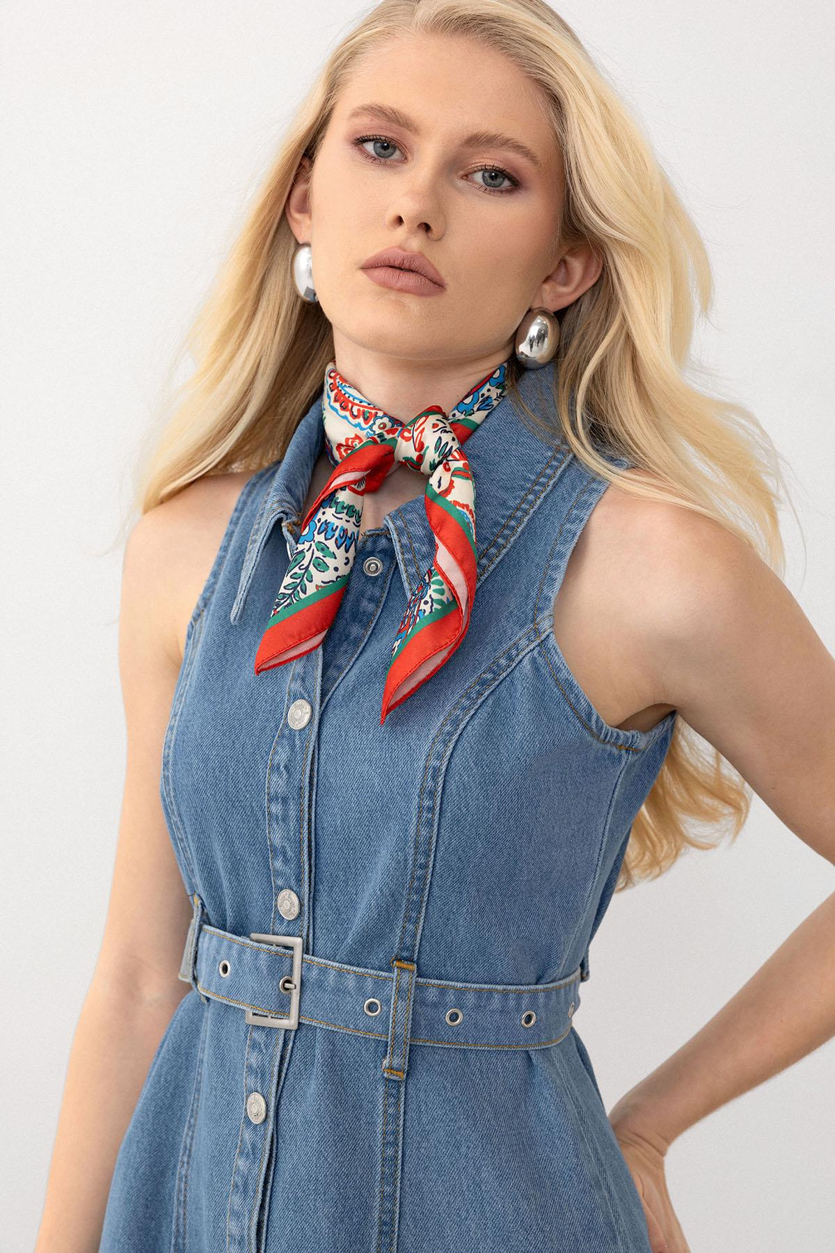 Sleeveless Denim Dress with Belt Detail BLUE 9272-E