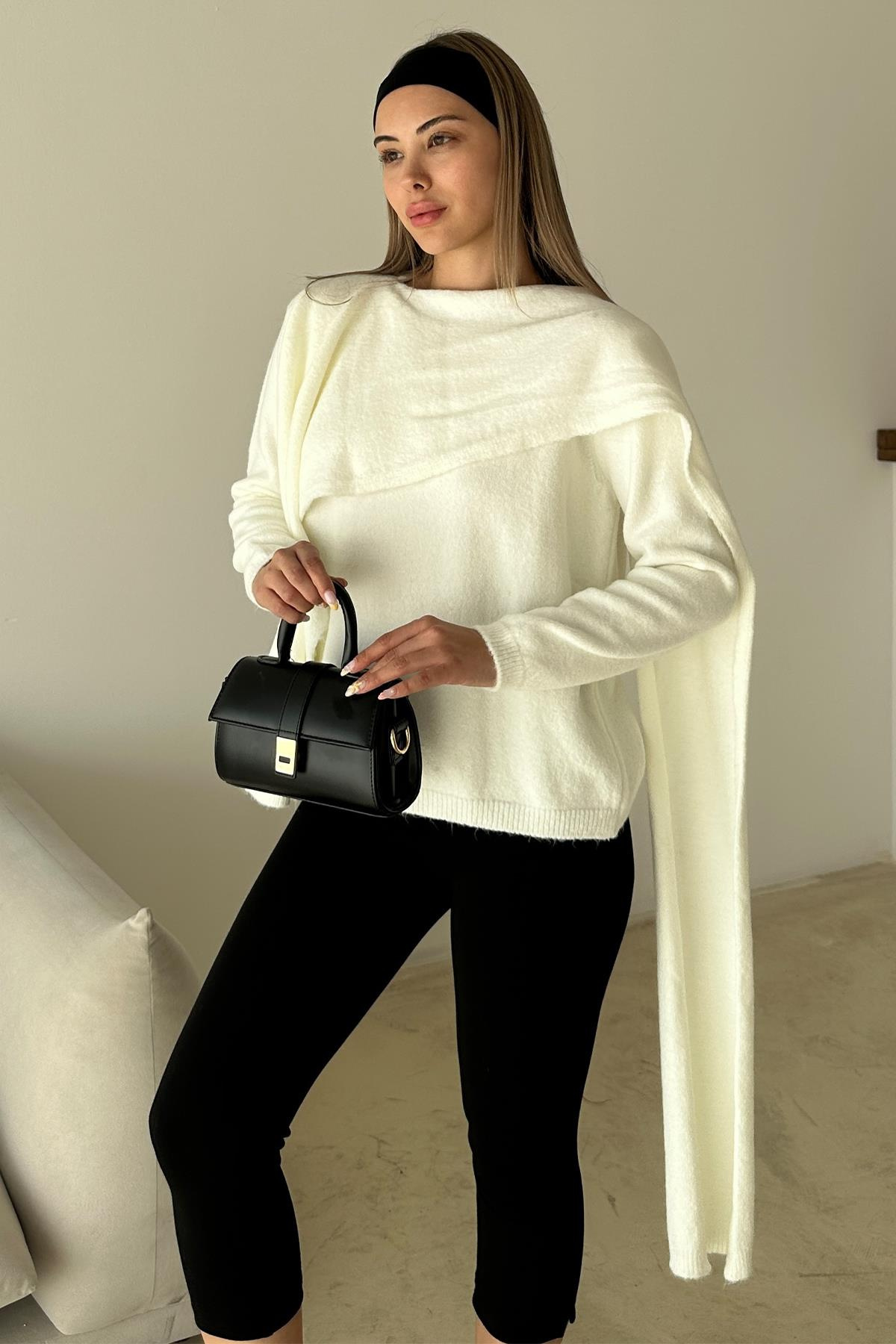 Self-Wrap Knitted Sweater IVORY 8266