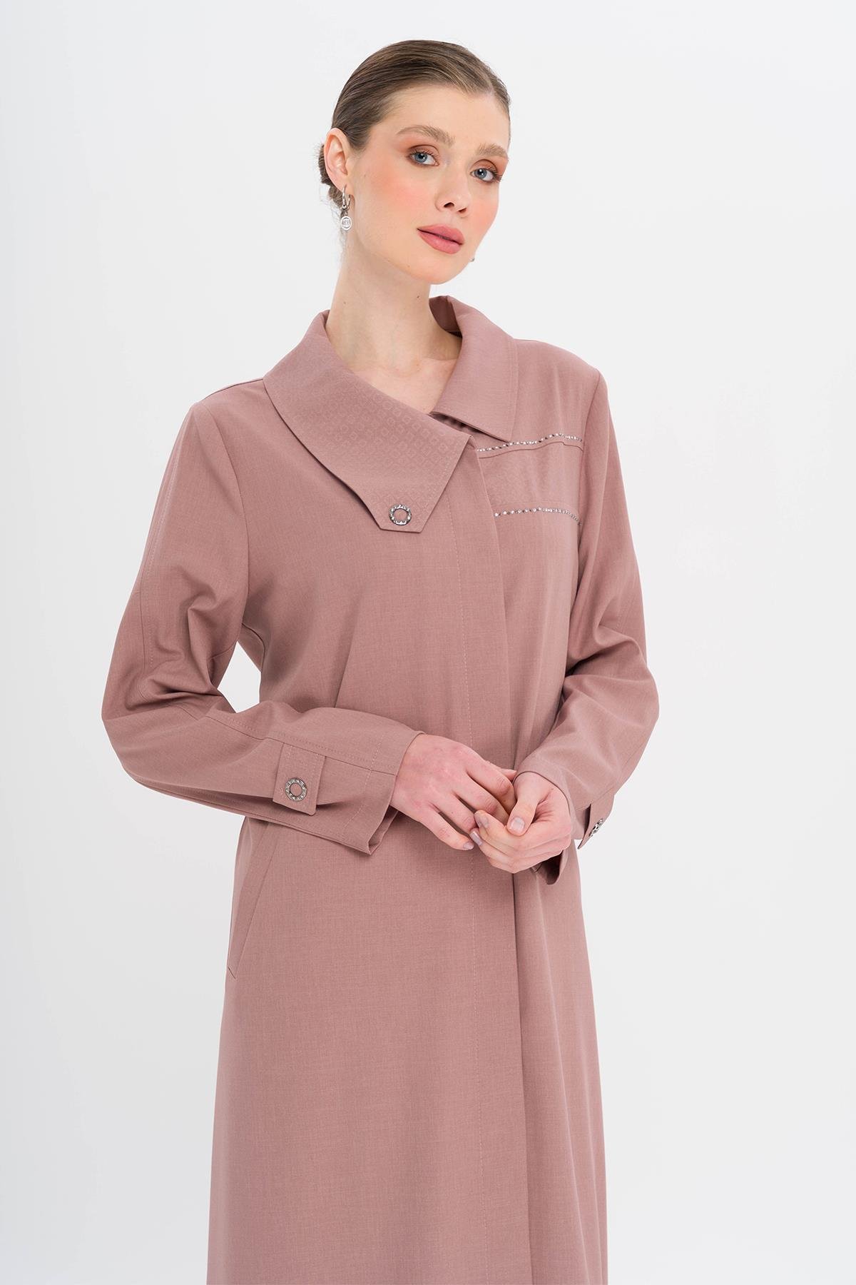 Mendil Yaka Desen ve Taş Detaylı Astarsız Büyük Beden Pardesü GÜL KURUSU 6714