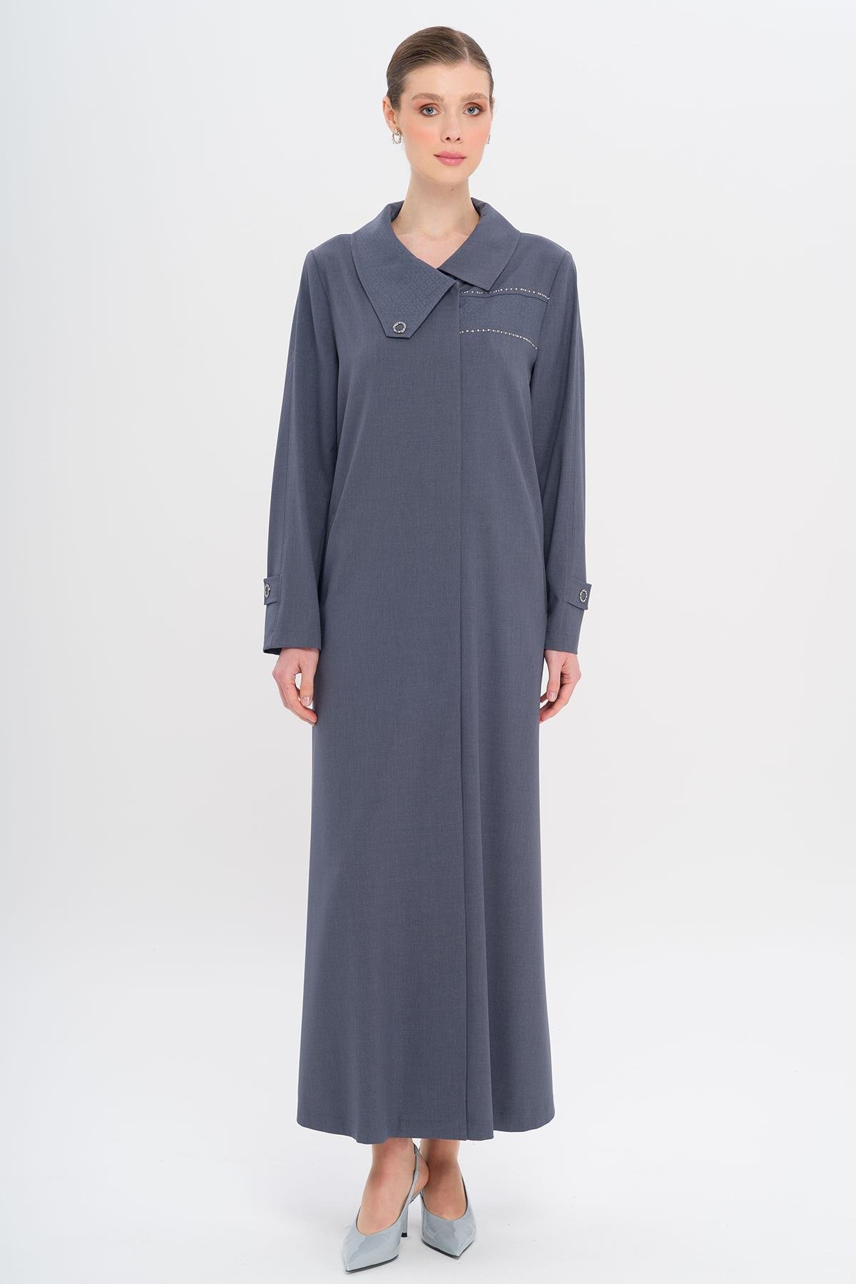 معطف بدون بطانة بمقاس كبير مع ياقة منديل وتفاصيل حجرية إنديجو 6714