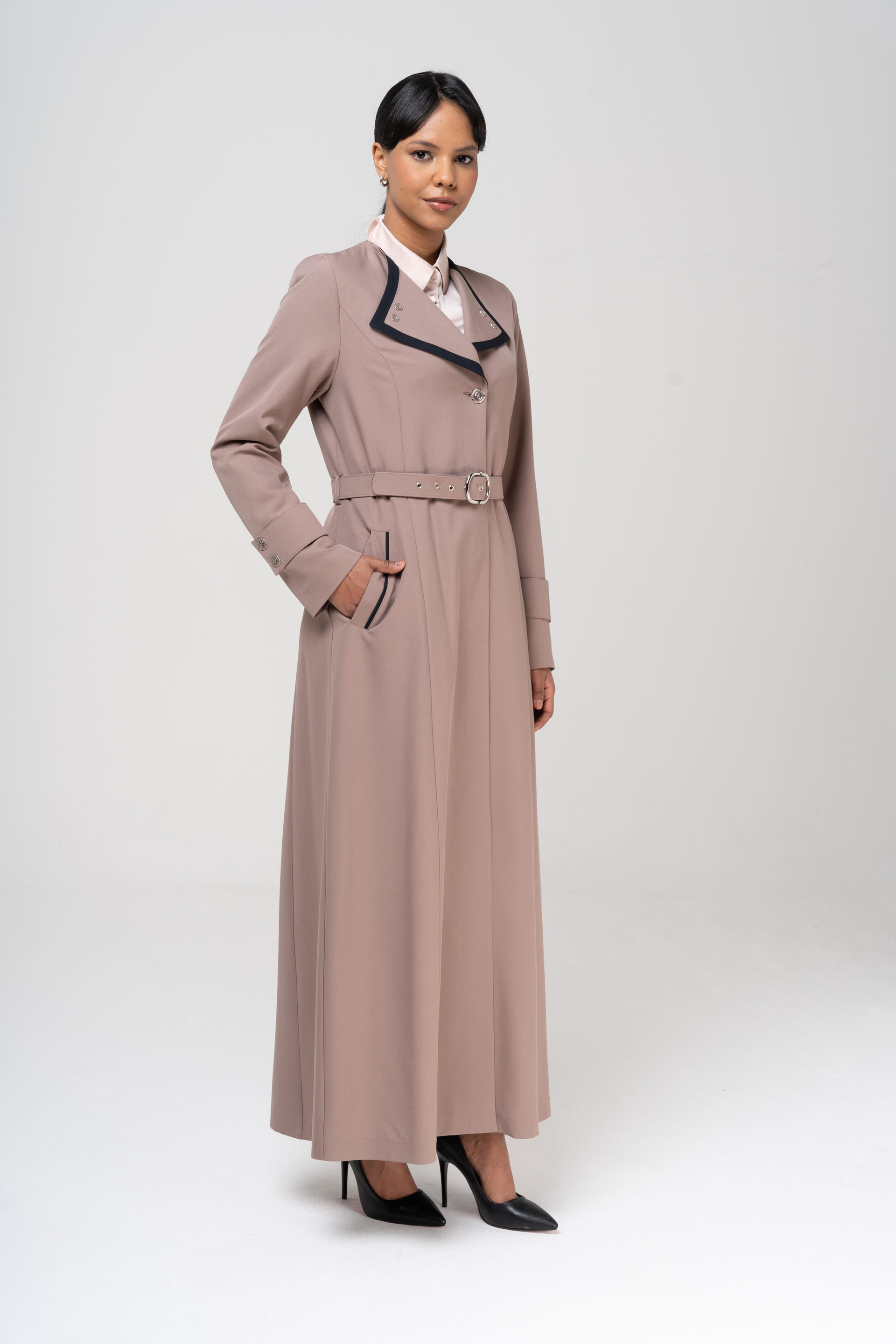 Mendil Yaka Garni ve Kemer Detaylı Astarlı Pardesü VİZON 6549