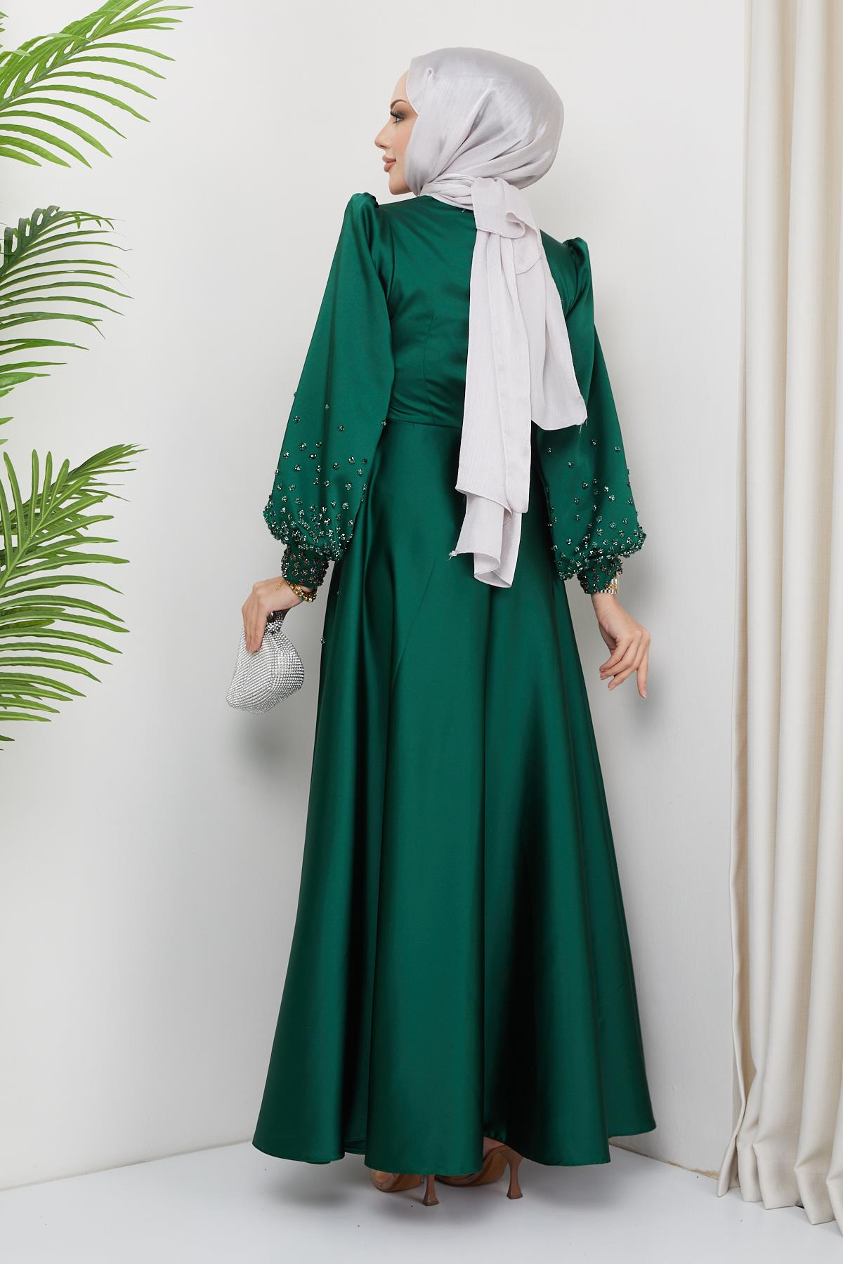Satin Evening Dress with Scattered Stone Detail on the Front and Sleeves GREEN 1658