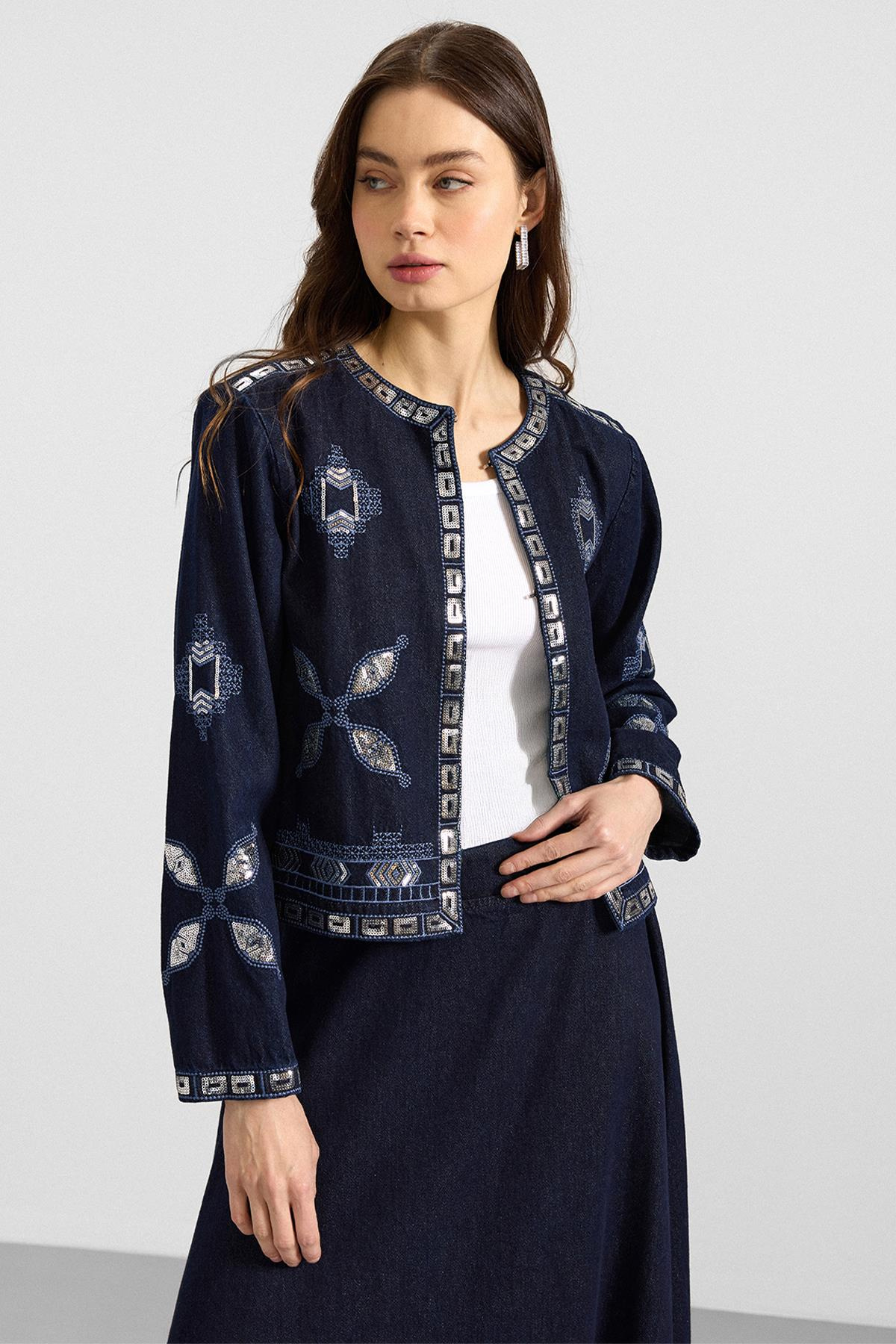 Pul ve Nakış Detaylı Etek Ceket Denim İkili Takım LACİVERT 9388-TK