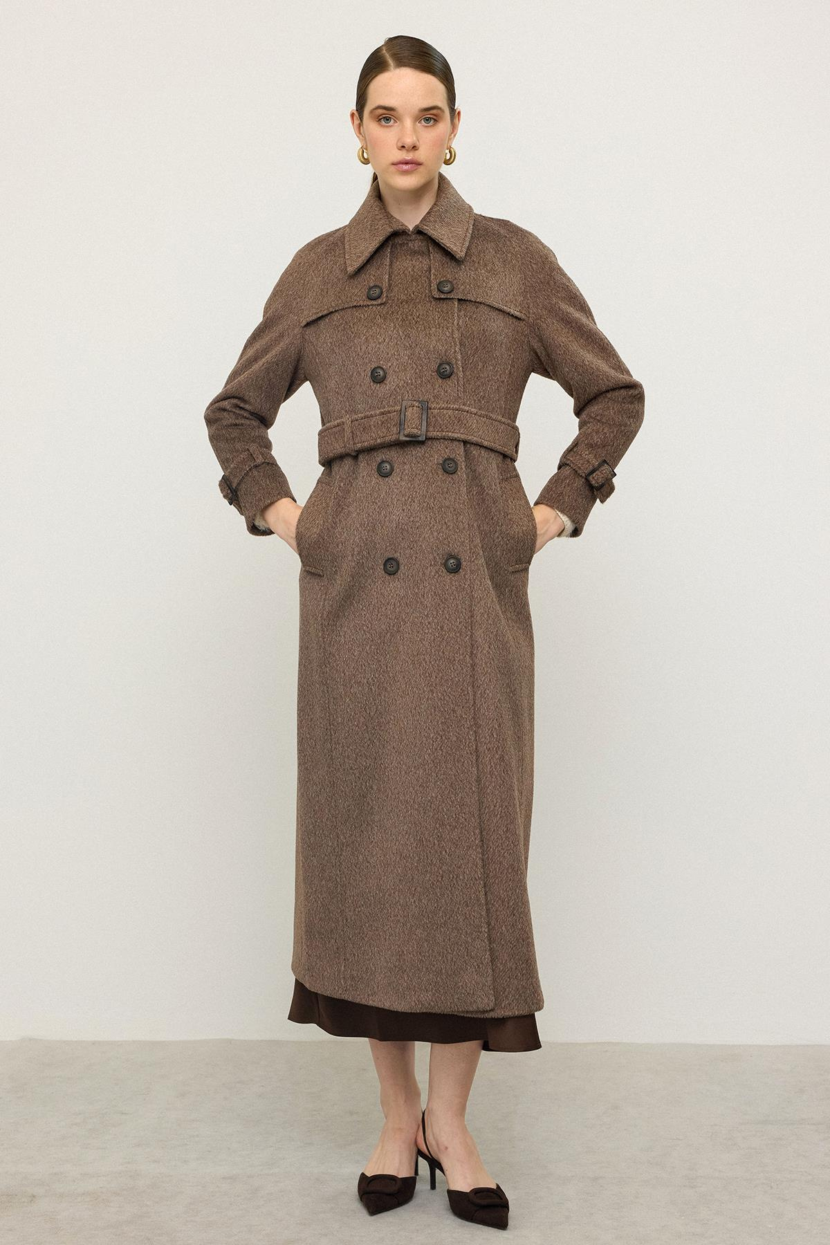 Reglan Kol Pelerin Detaylı Uzun Moher Kaban LATTE 3144