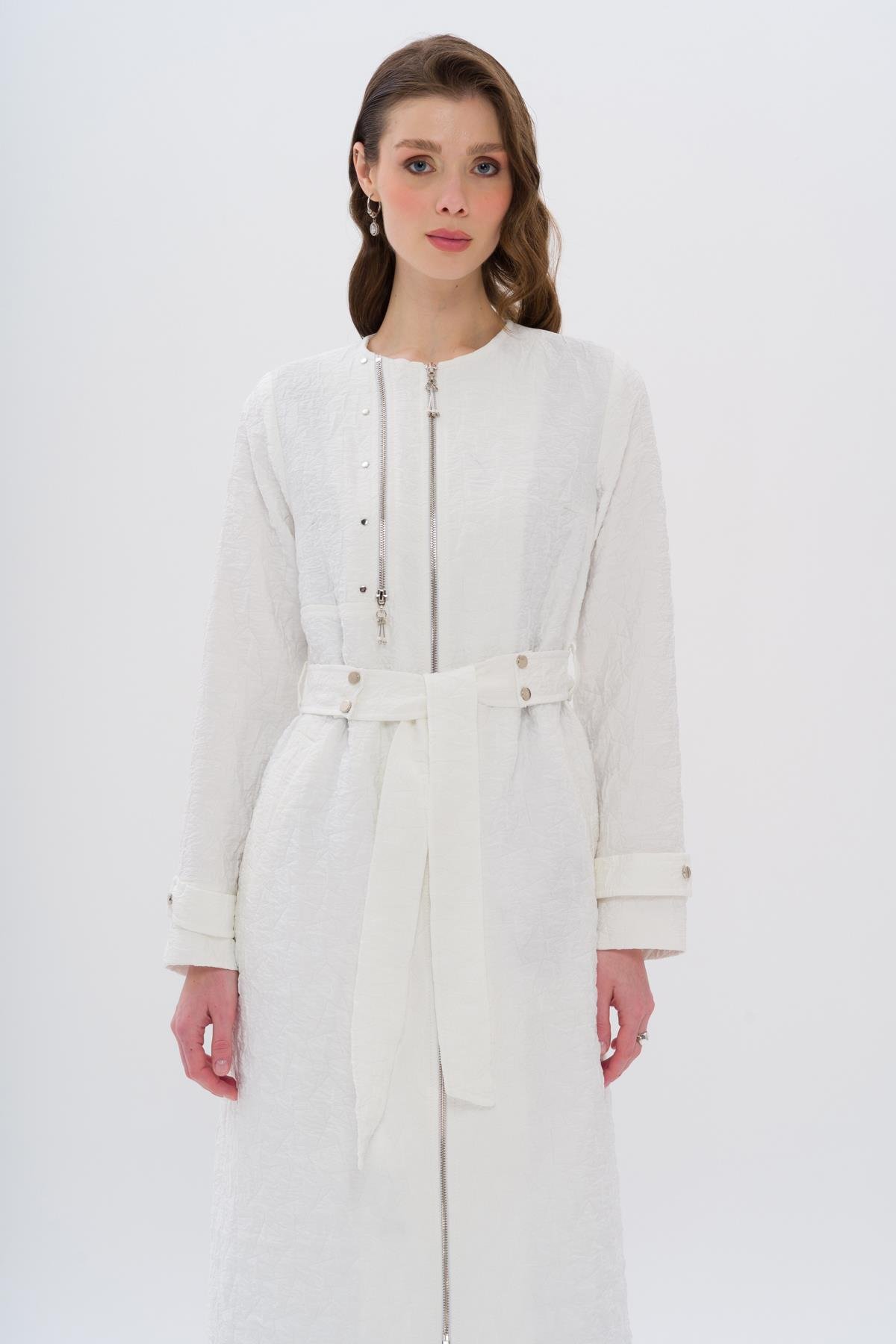 Crew Neck Zipper Detailed Quilted Patterned Lightweight Coat IVORY 6707