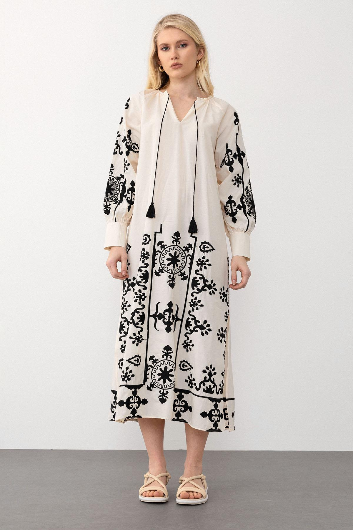 V-Neck Embroidered Poplin Dress IVORY 9289-E