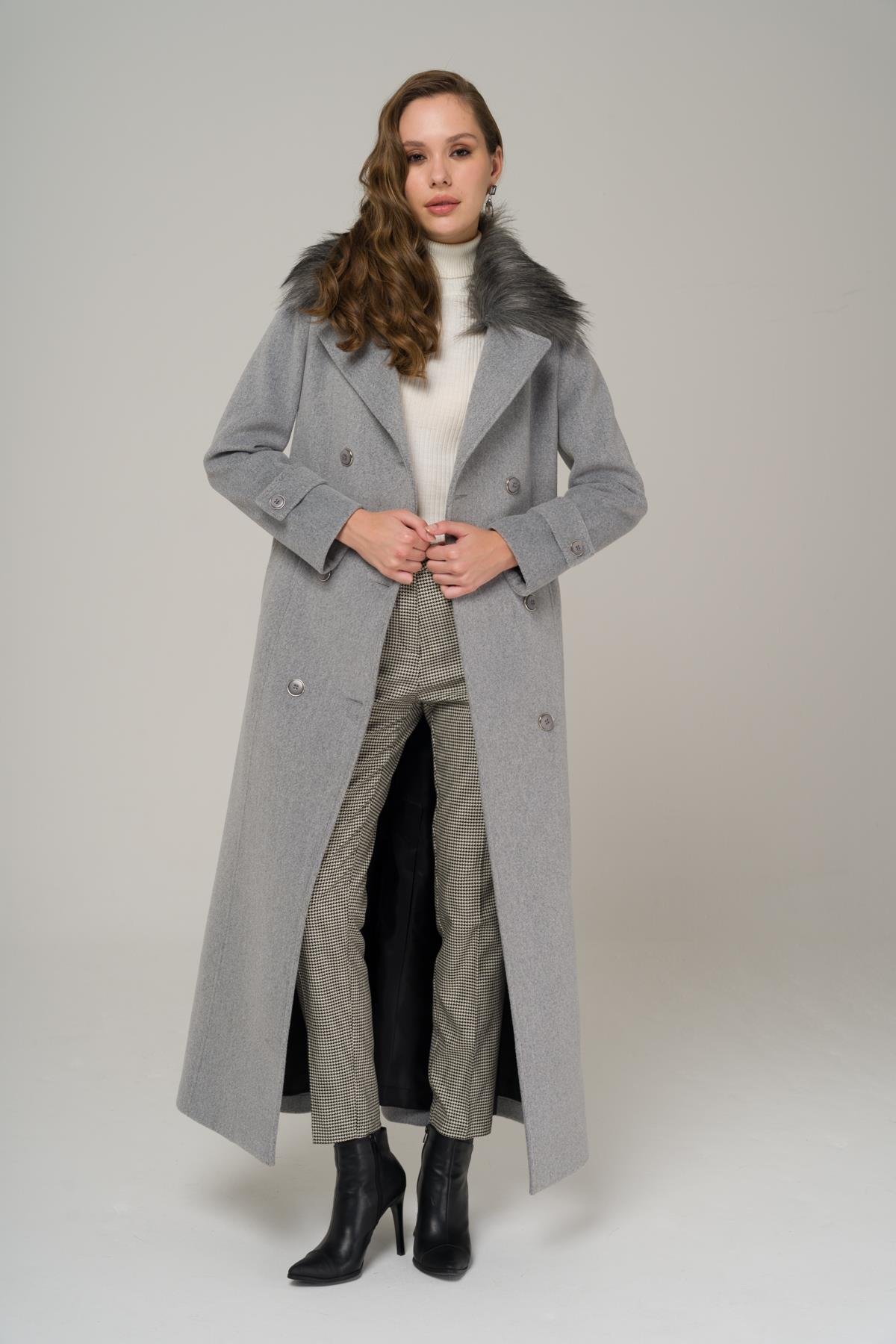 Double-breasted fur coat with removable collar A.GRI 3991