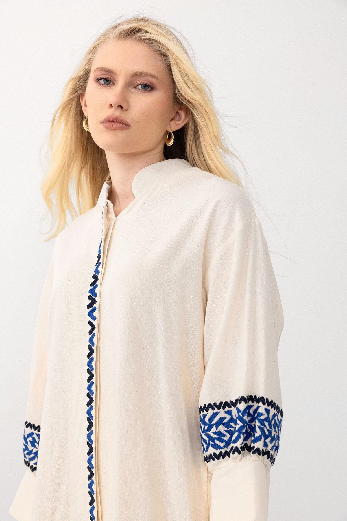 Embroidered Poplin Dress with Side Slits BEJ SCISSORS 9291-E