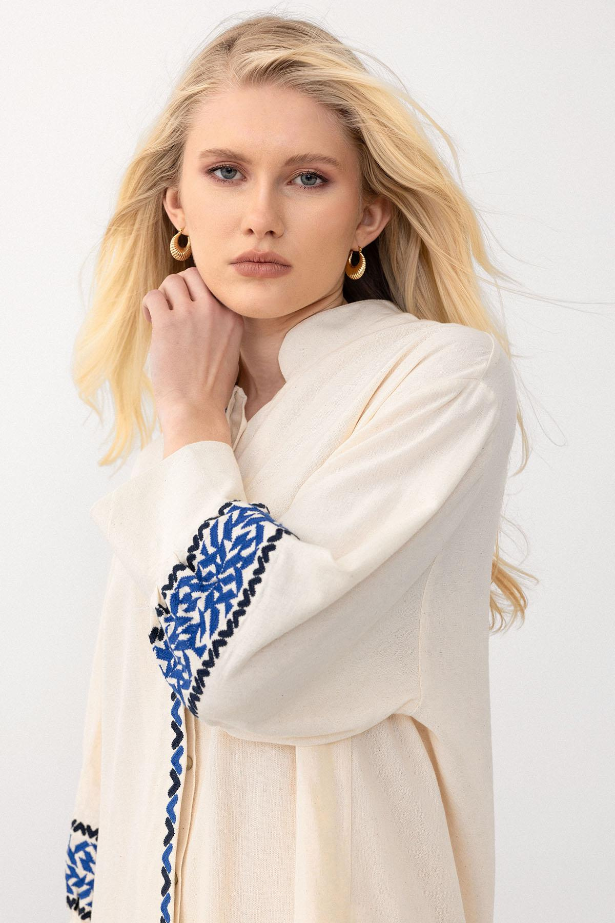 Embroidered Poplin Dress with Side Slits BEJ SCISSORS 9291-E