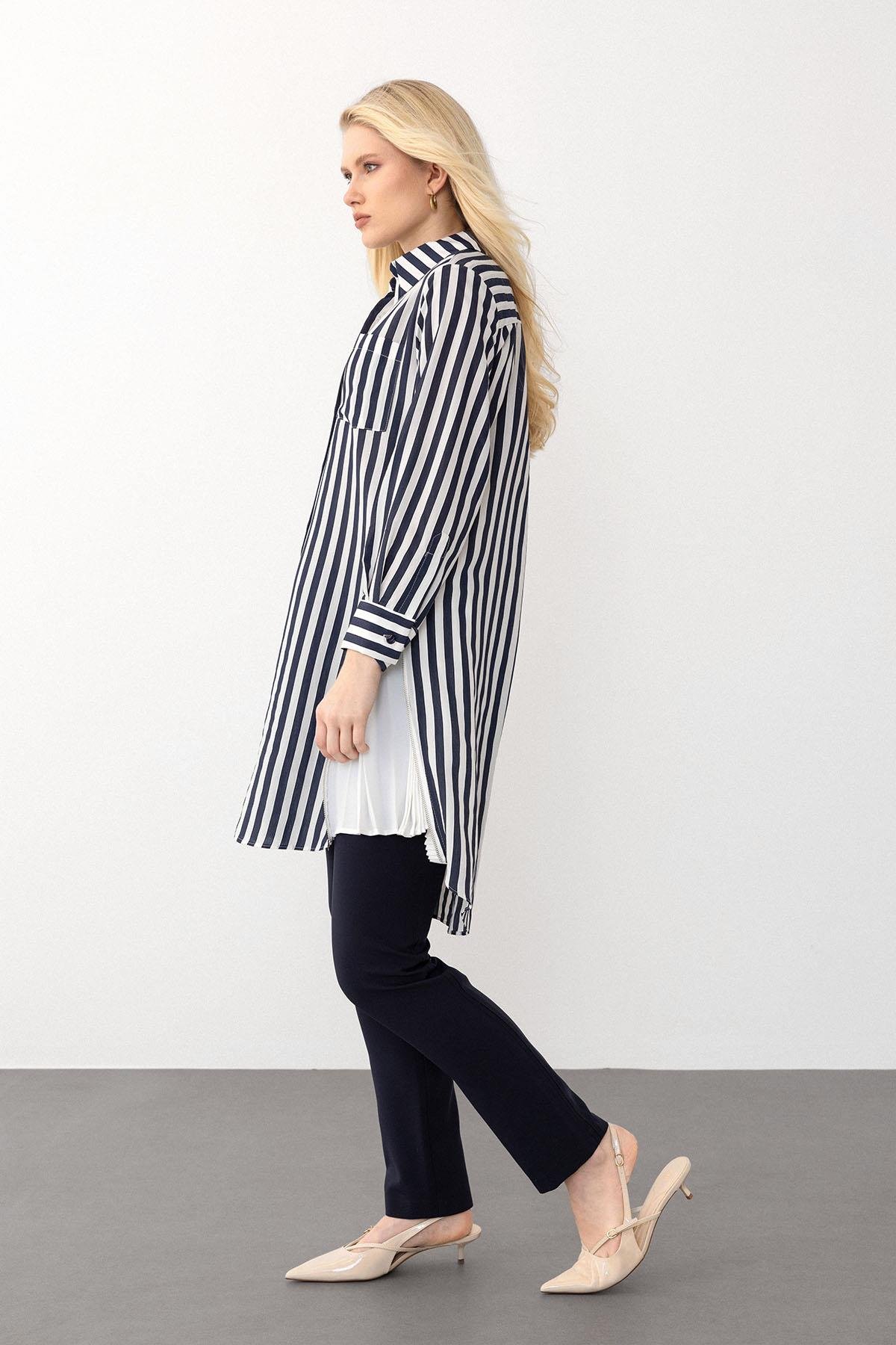 Striped Tunic with Side Zipper and Pleated Detail BLACK 9830