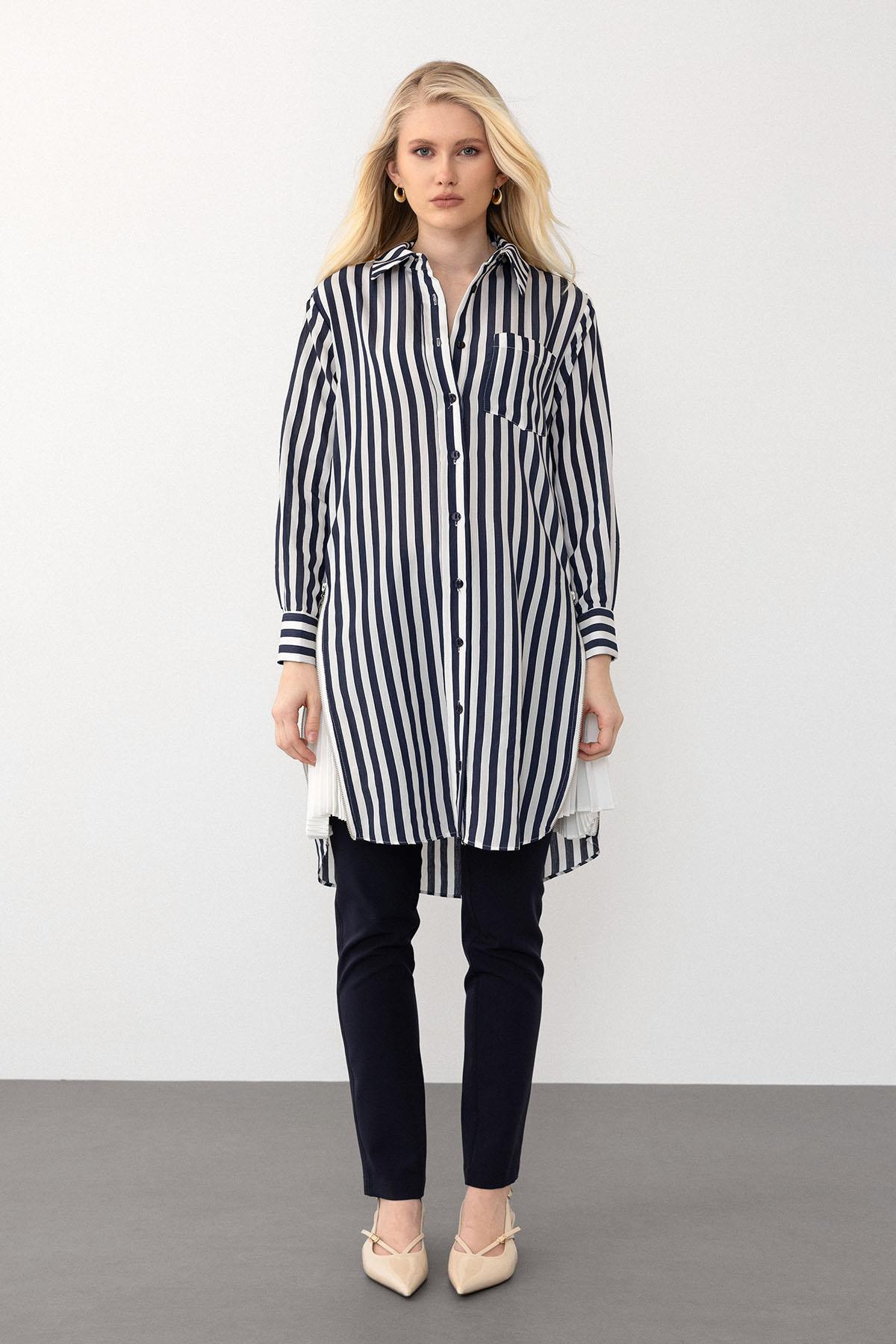 Striped Tunic with Side Zipper and Pleated Detail BLACK 9830