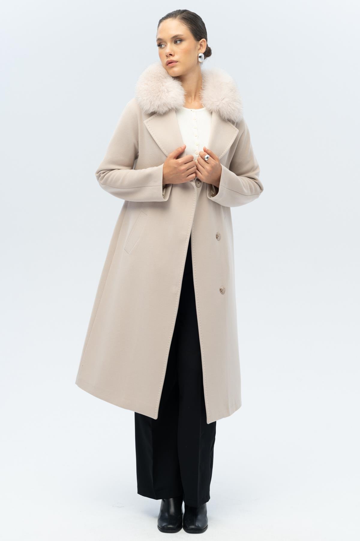 Cashmere Coat with Detachable Batwing Collar and Fur Punto Stitch Detail LIGHT BEIGE 3120-TK