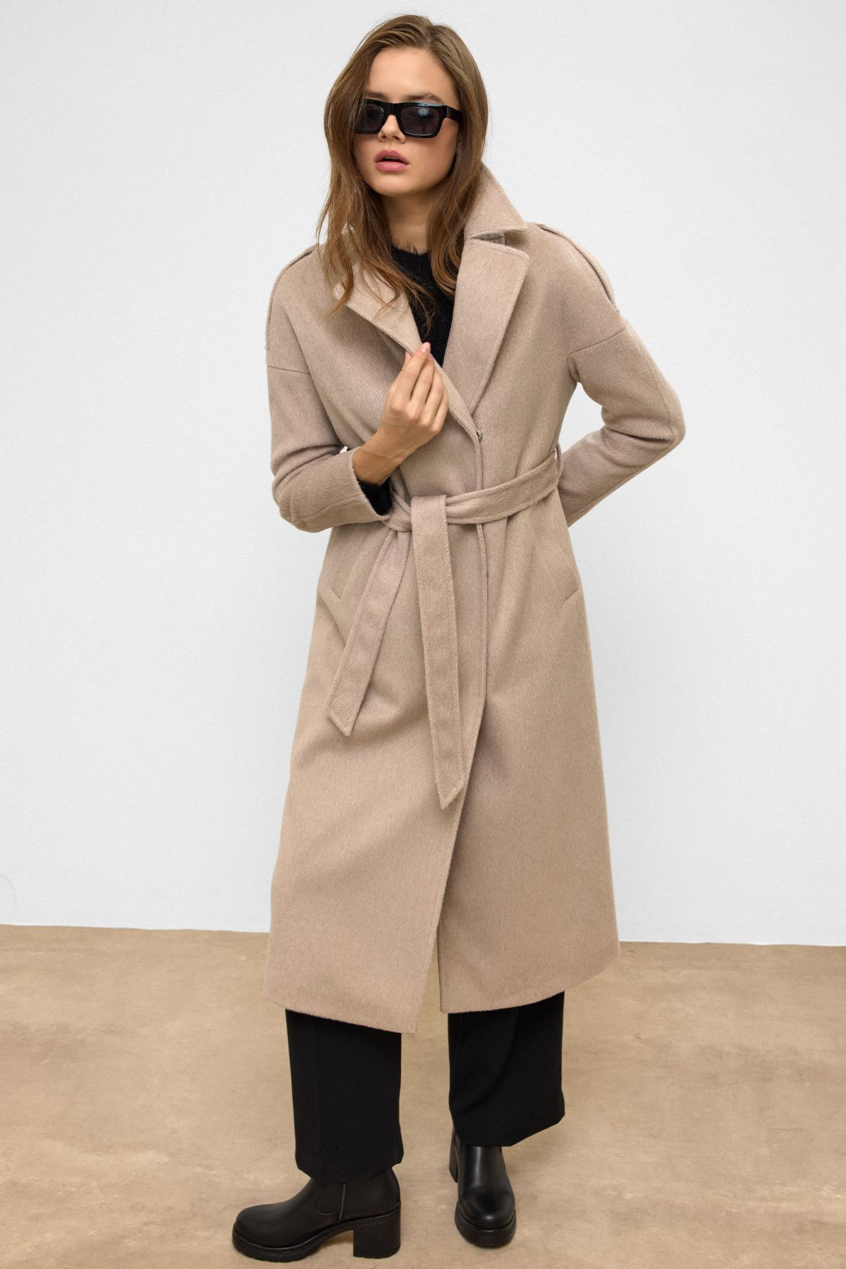 Oversized Mohair Coat with Epaulette Detail and Snap Closure AGE 3147