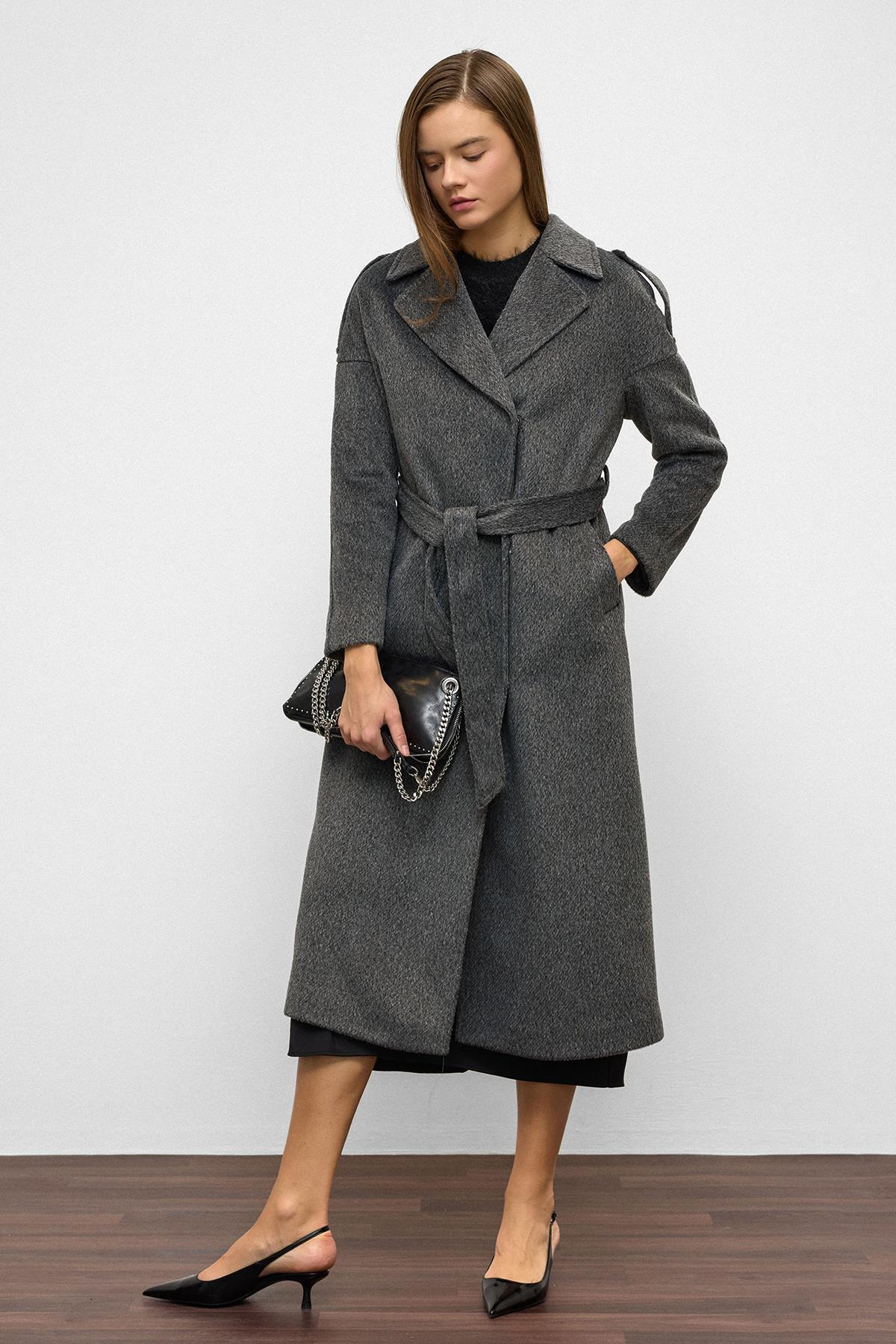 Apolet Detaylı Çıt Çıt Kapamalı Oversize Moher Kaban ANTRASİT 3147