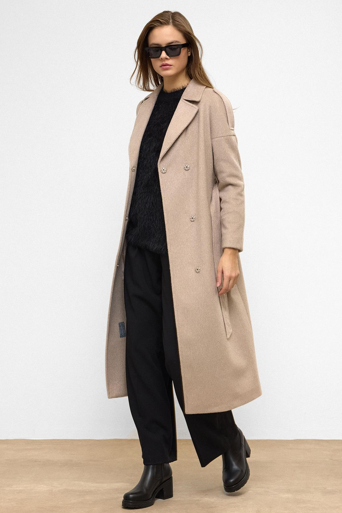 Oversized Mohair Coat with Epaulette Detail and Snap Closure AGE 3147