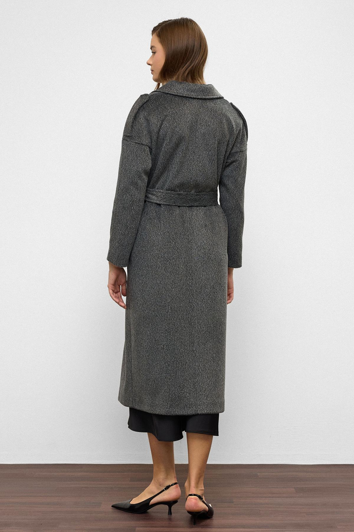 Apolet Detaylı Çıt Çıt Kapamalı Oversize Moher Kaban ANTRASİT 3147