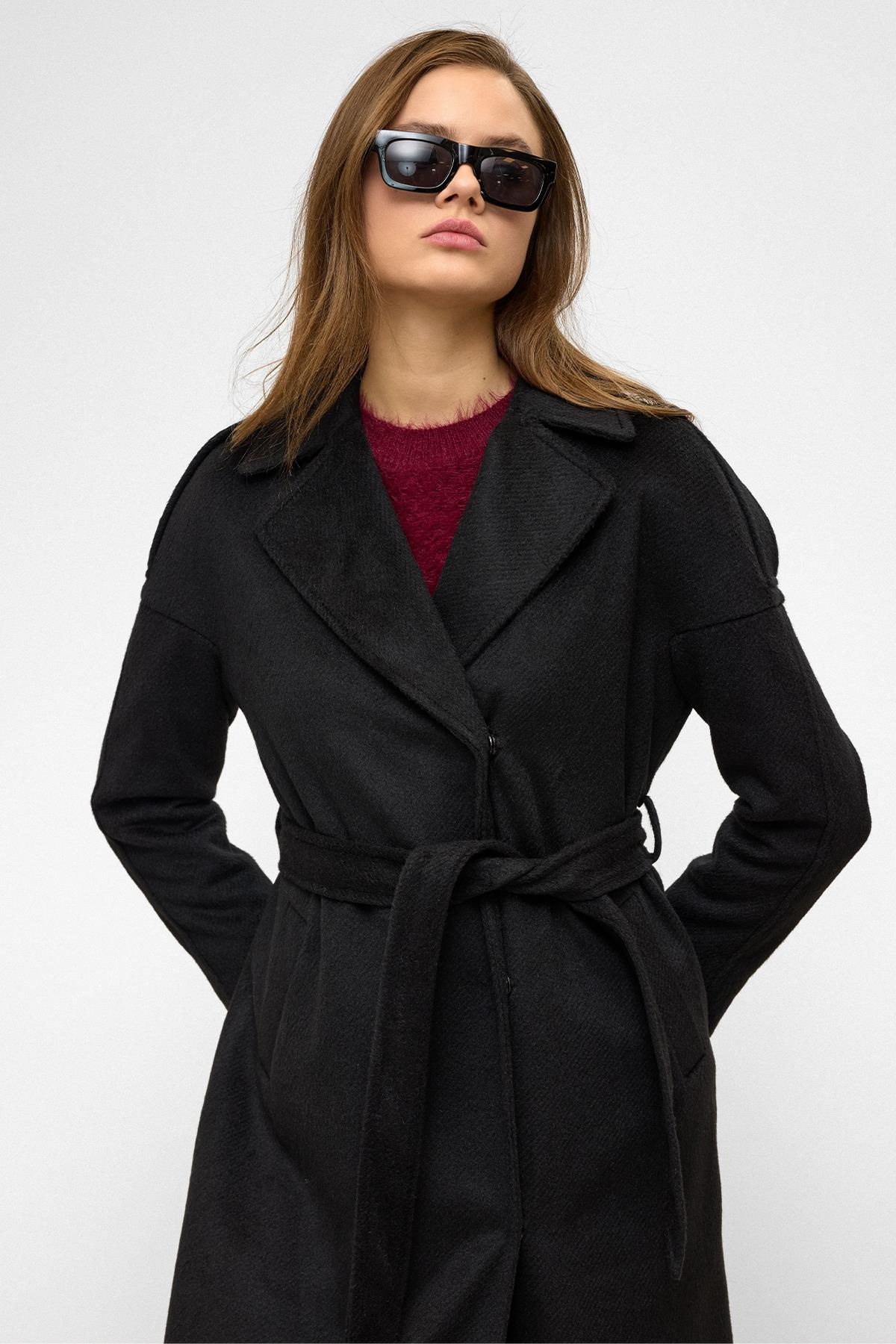 Oversized Mohair Coat with Epaulette Detail and Snap Closure BLACK 3147