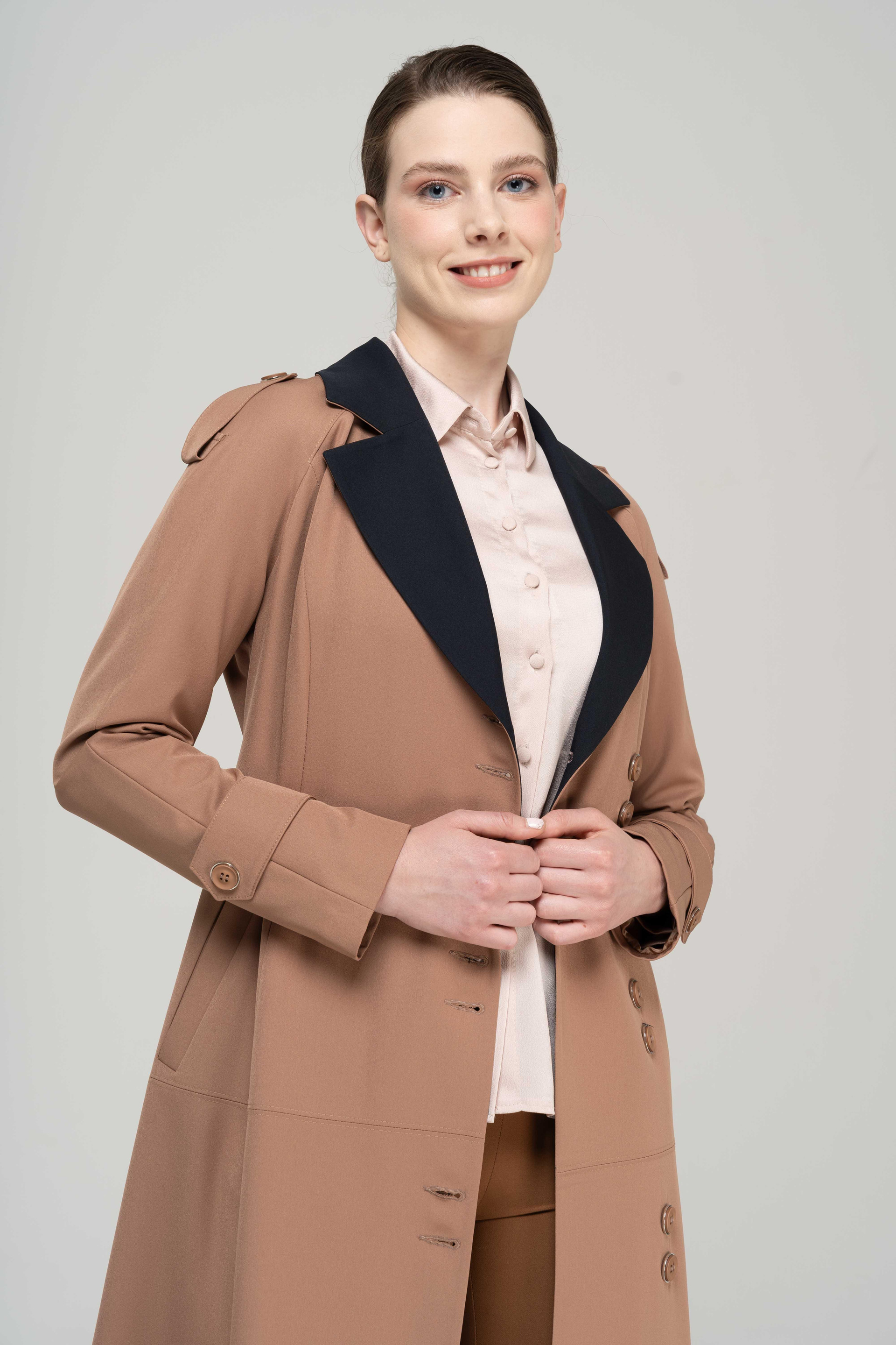 Apolet Detaylı Garnili Reglan Kol Astarlı Pardesü KAMEL 6548