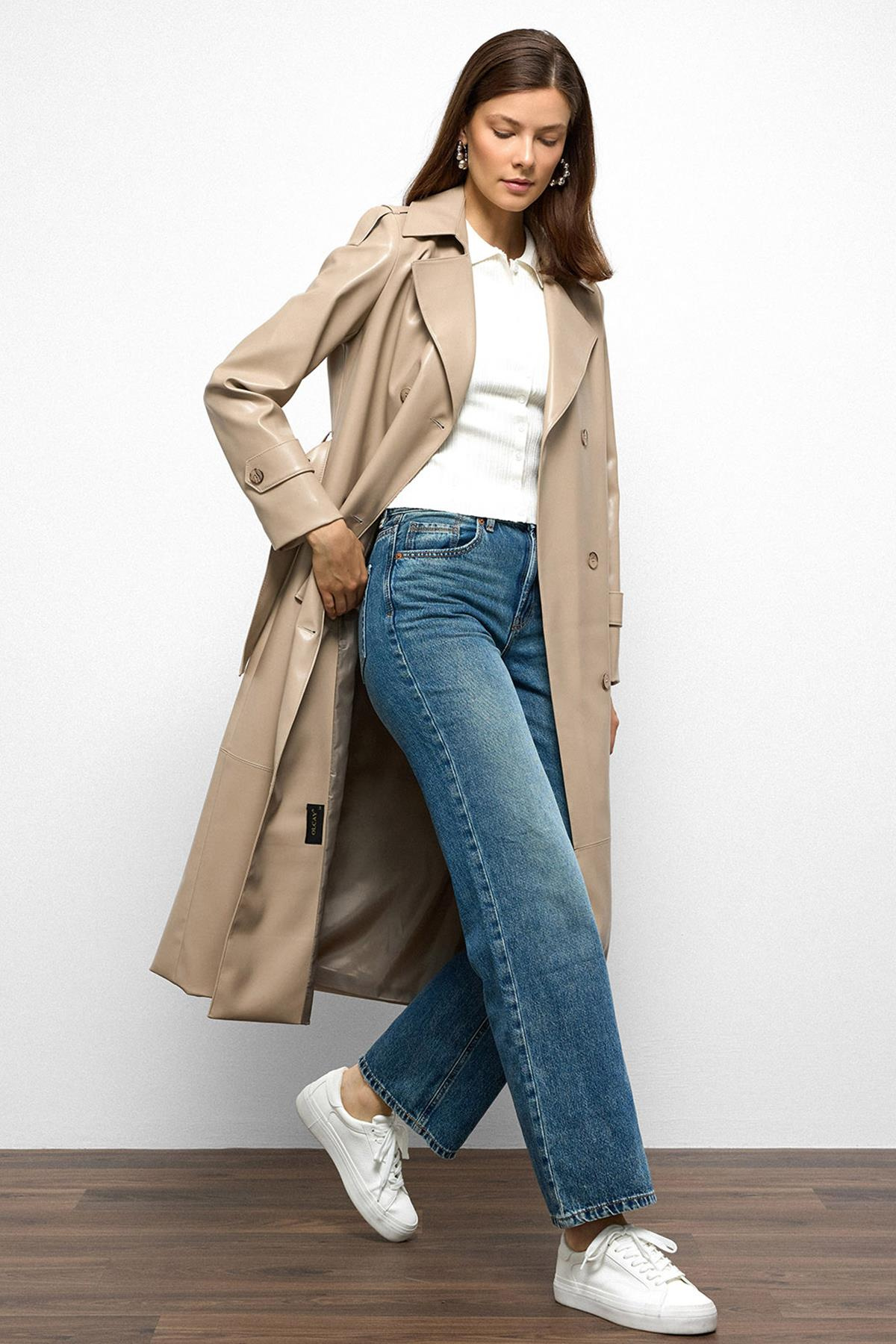 Double-Breasted Leather Trench Coat with Epaulette Detail STONE 6756