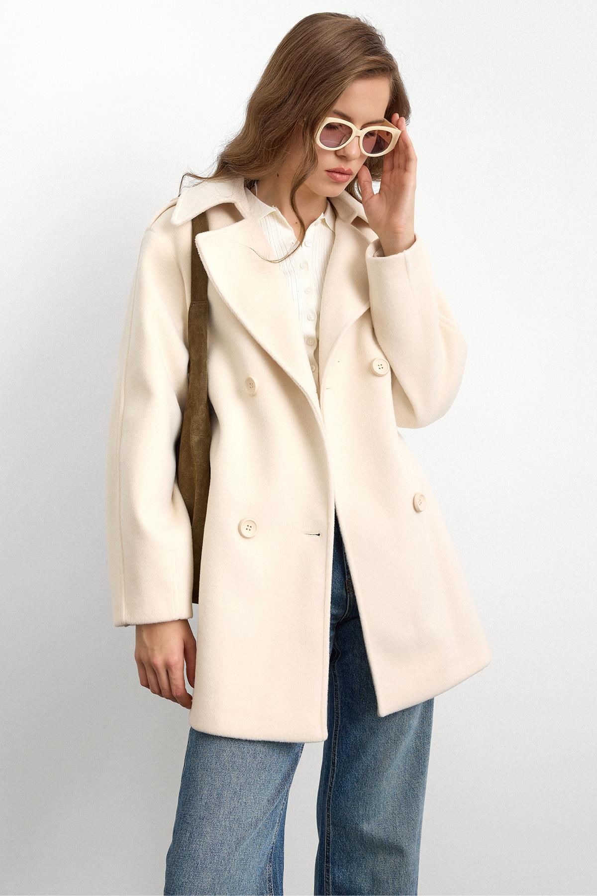 Apolet Detaylı Oversize Kısa Kaban EKRU 3149