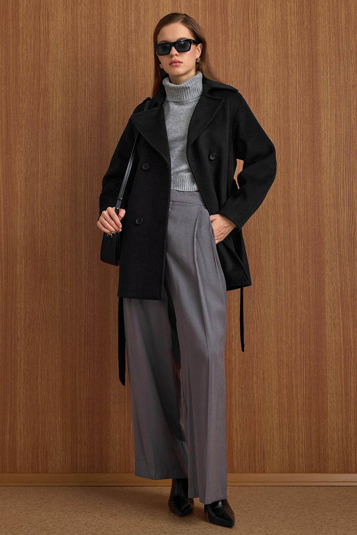 Apolet Detaylı Oversize Kısa Kaban SİYAH 3149