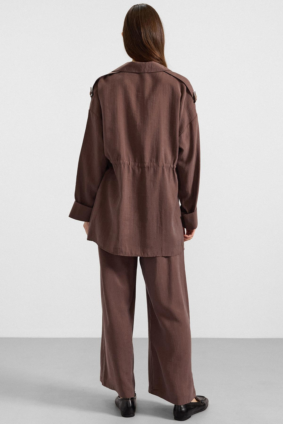 Apolet ve Büzgü Detaylı Soft Kumaş Ceket Pantolon Takım KAHVE 9399-TK