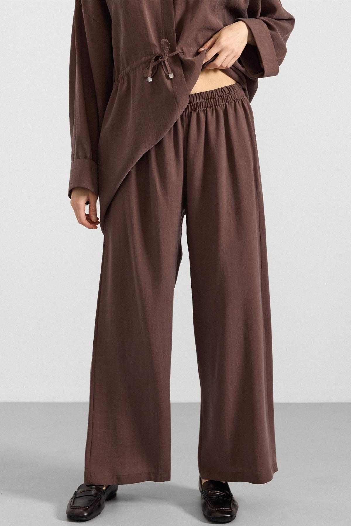 Apolet ve Büzgü Detaylı Soft Kumaş Ceket Pantolon Takım KAHVE 9399-TK