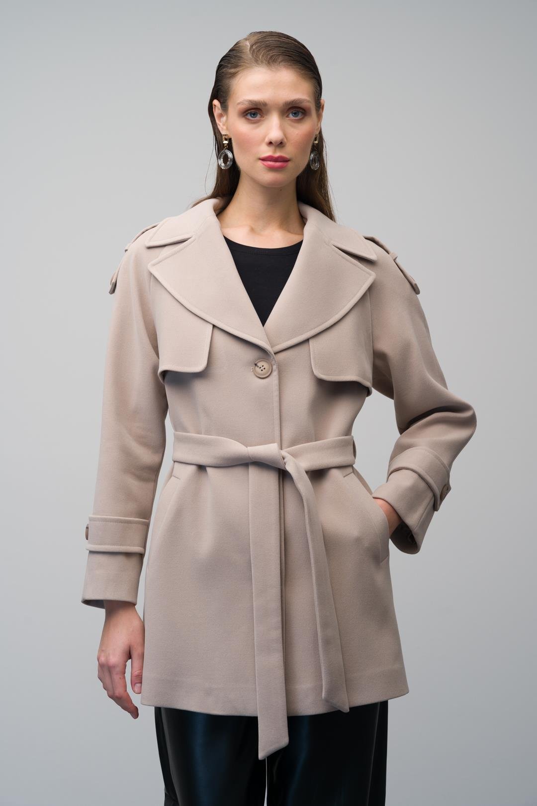 Apolet ve Pelerin Detaylı Reglan Kol Kaban TAŞ 3078