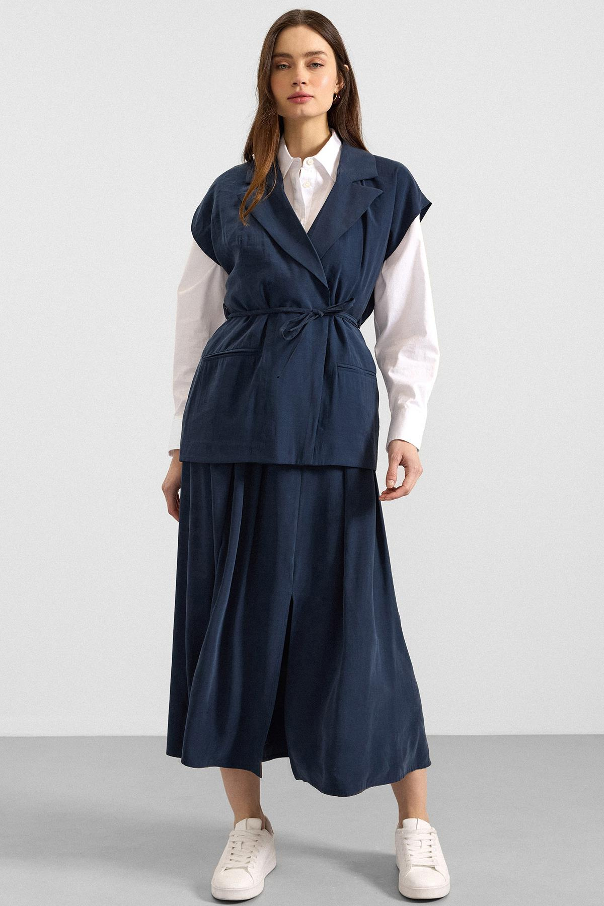 Bağcık Kapamalı Modal Yelek LACİVERT 8286