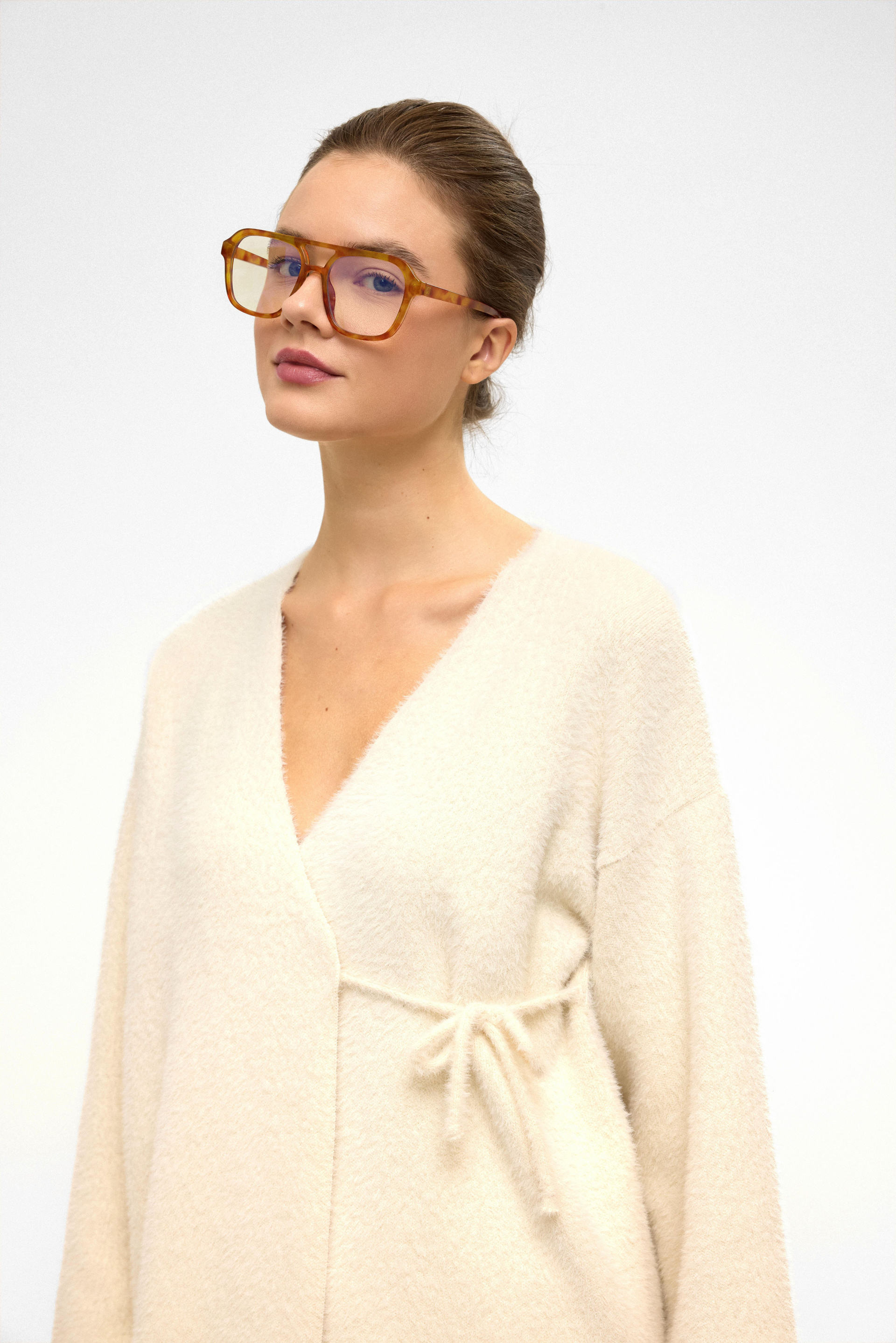 Bağcık Kapamalı Soft Triko Hırka EKRU 8269