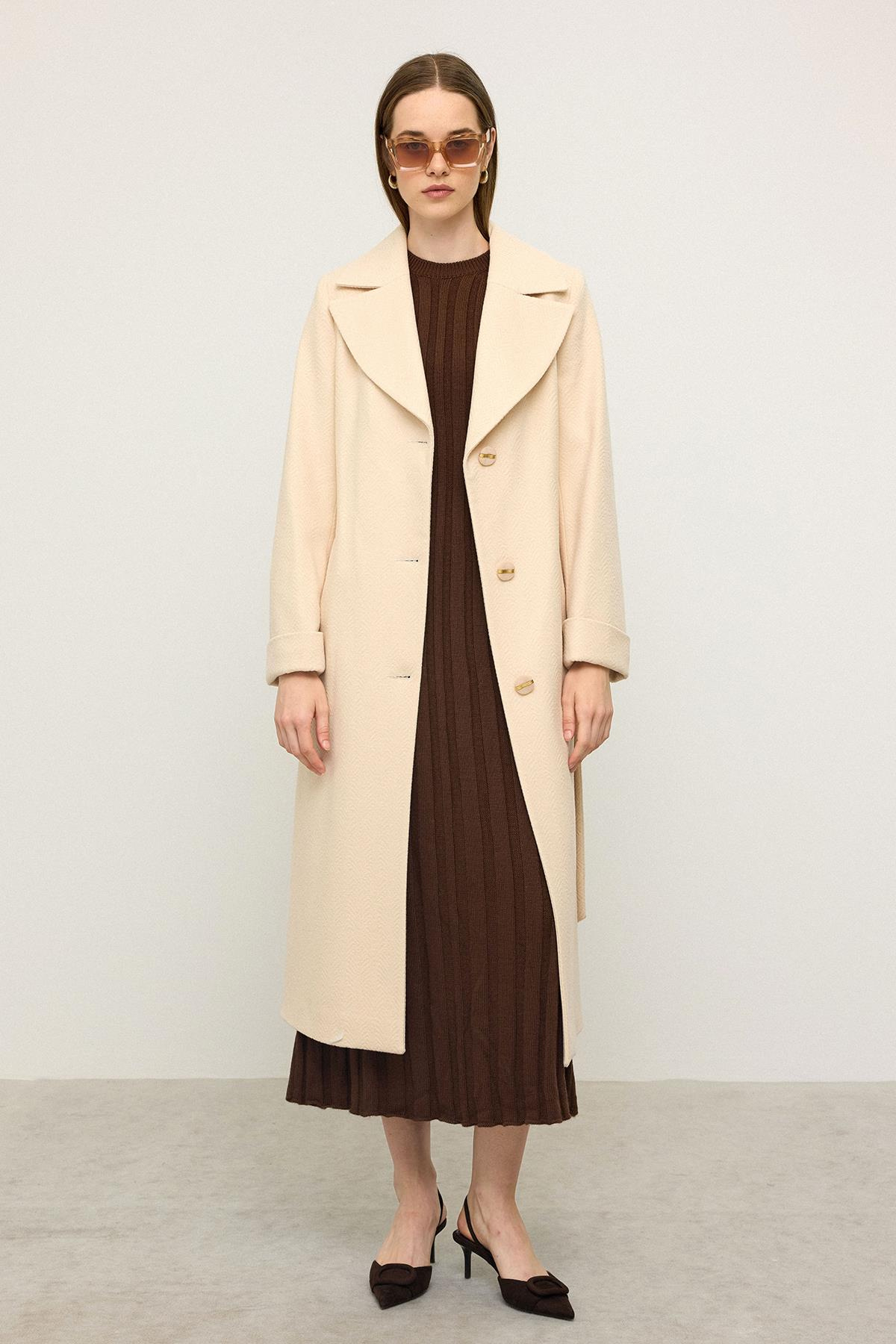 Balıksırtı Jakar Desenli Belden Bağlamalı Limited Edition Kaban KREM 3136