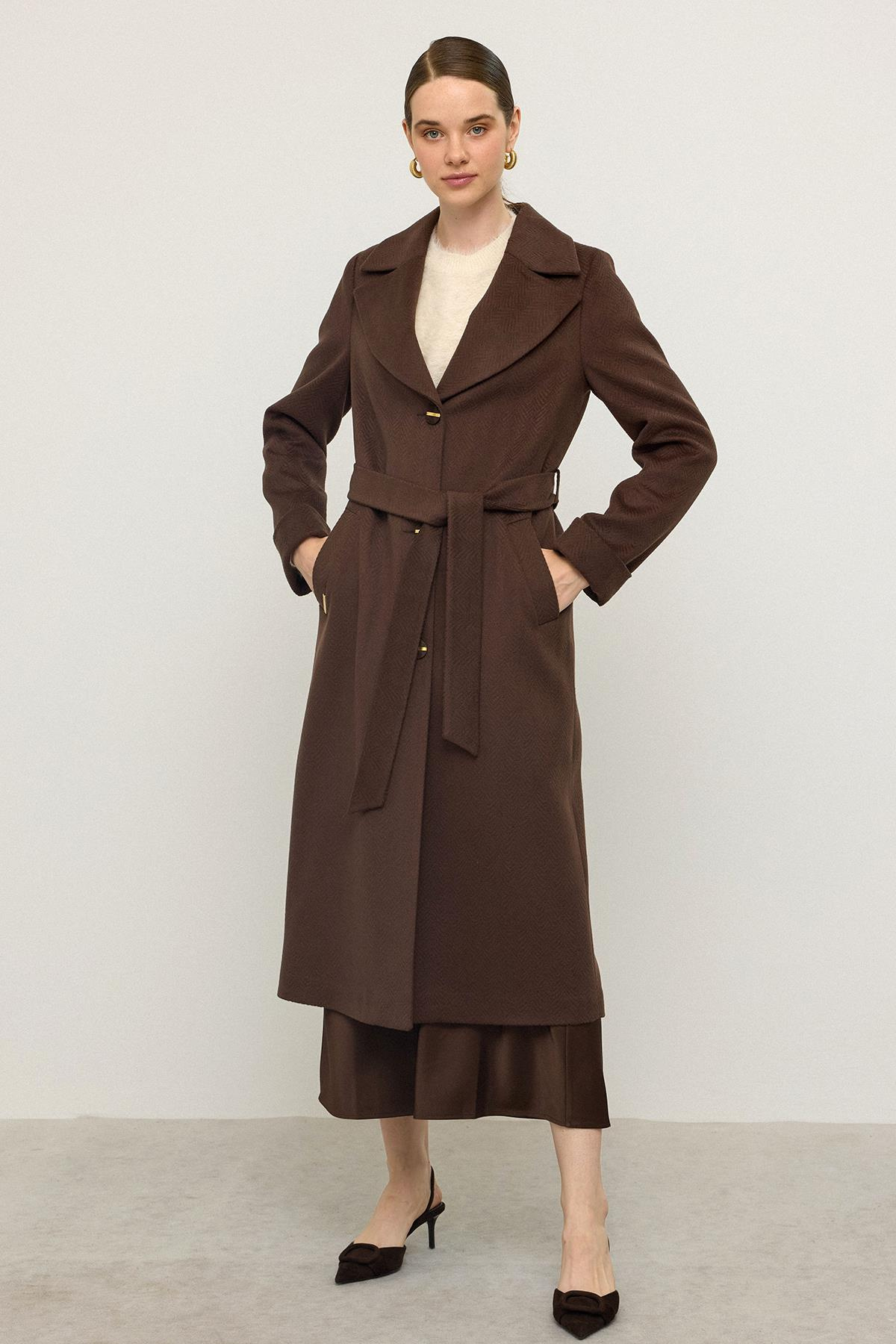 Balıksırtı Jakar Desenli Belden Bağlamalı Limited Edition Kaban KAHVE 3136