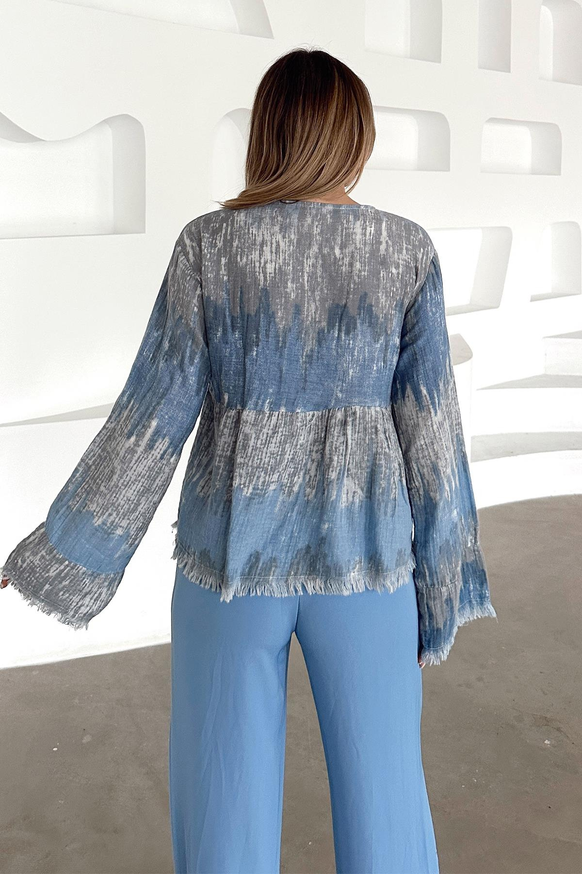 Batik Desen Püskül Detaylı Bağcık Kapamalı Gömlek MAVİ 9358