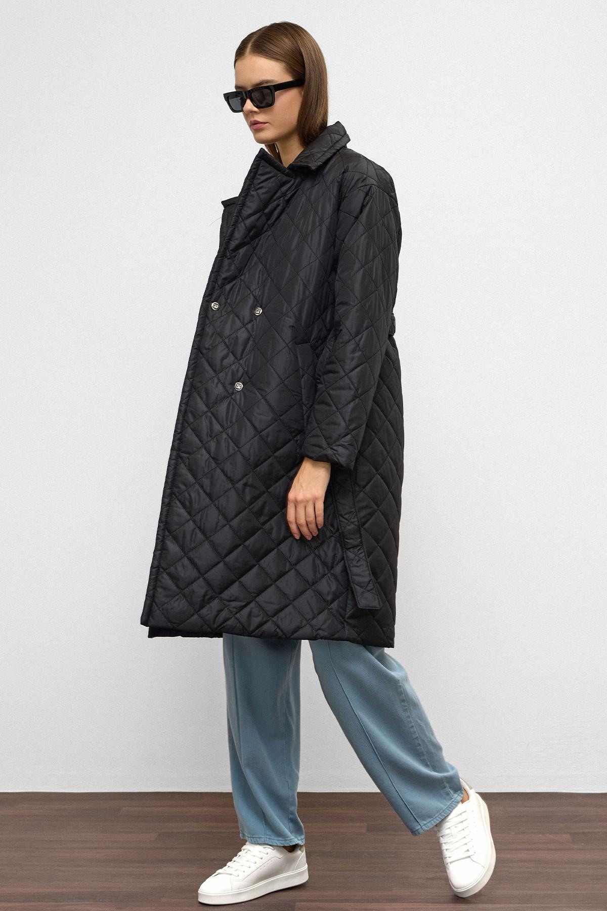 Belden Bağlamalı Çıt Çıt Kapamalı Kruvaze Kapitone Mont SİYAH 6786