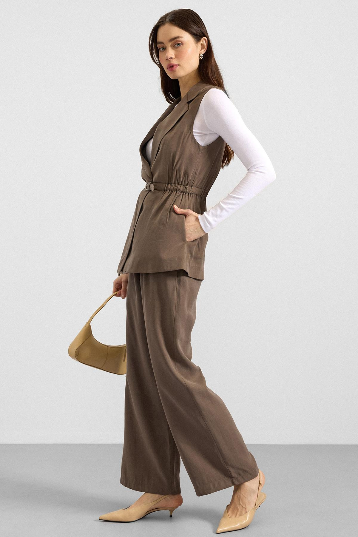 Beli Büzgülü Kemer Detaylı Modal Yelek HAKİ 8284