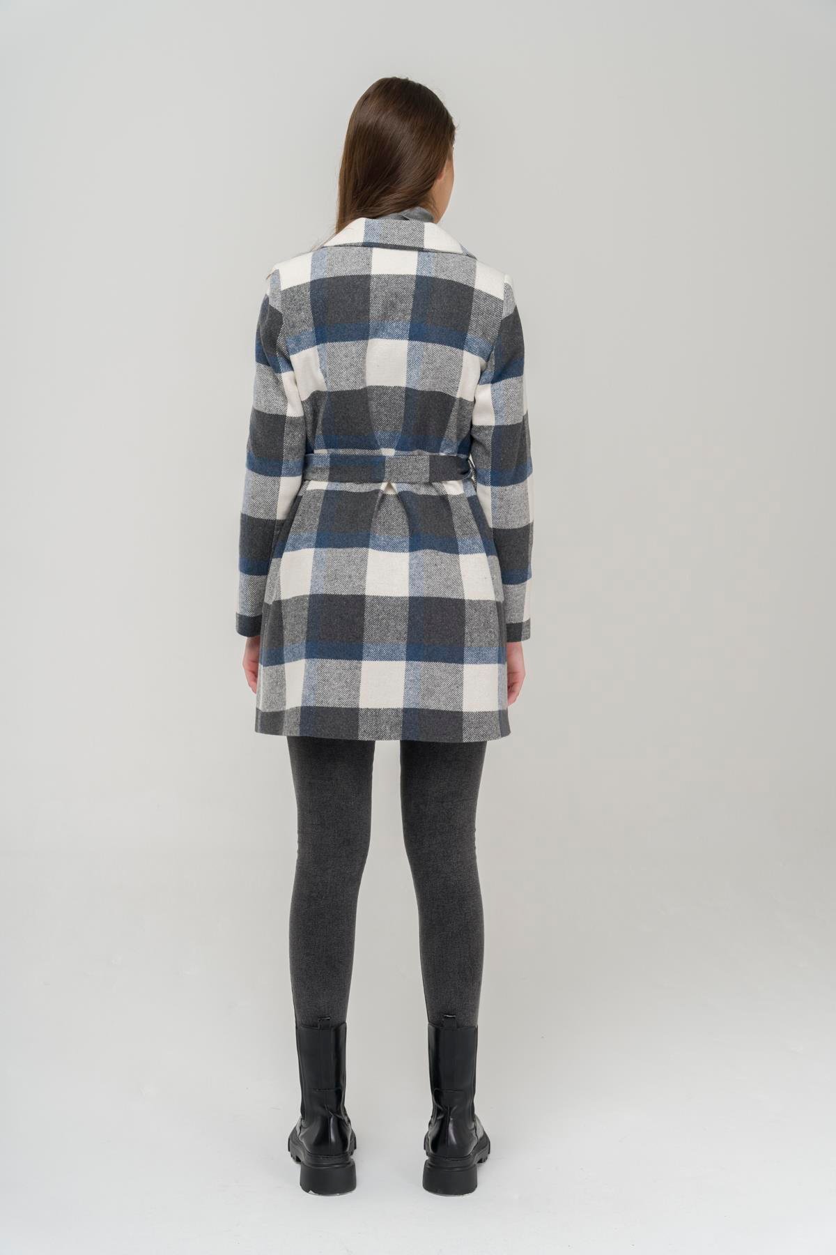 Beli Kuşaklı Astarlı Ekose Desenli Kaban MAVİ 3927-E