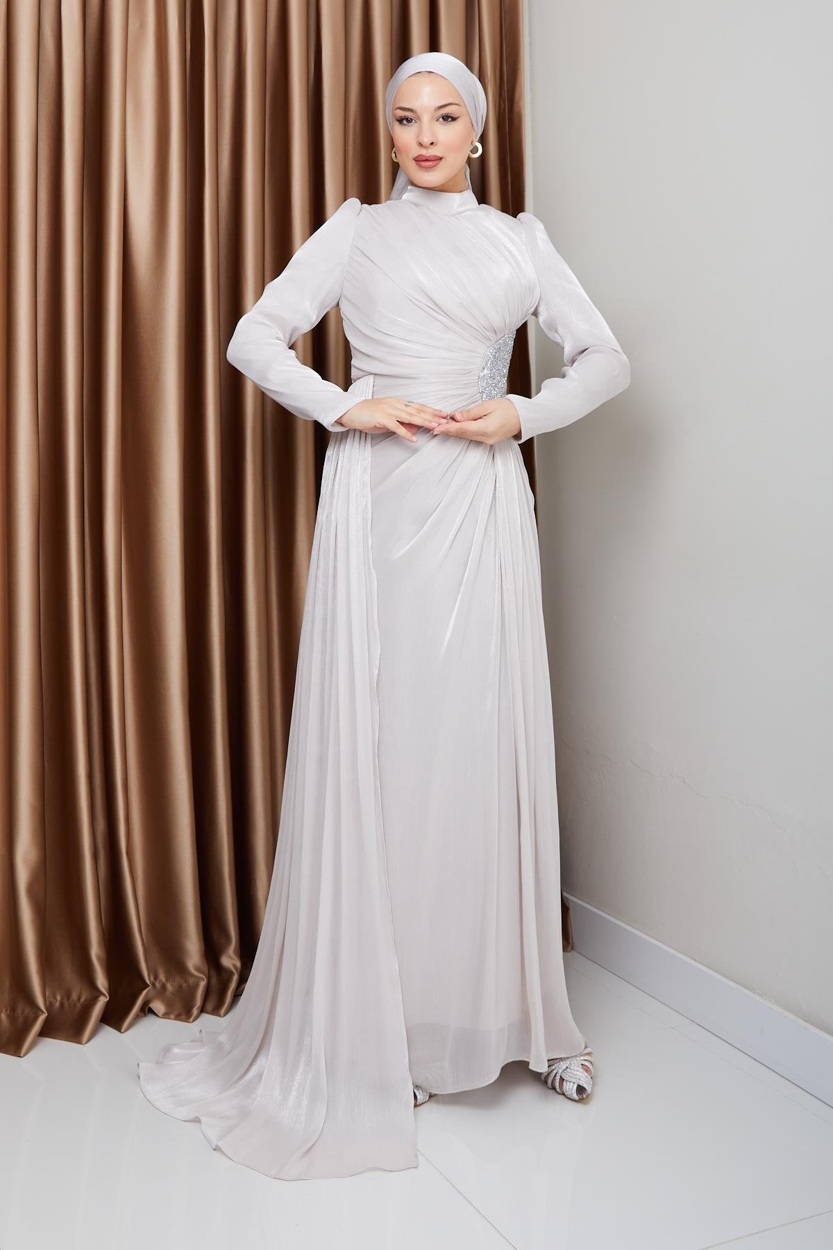 فستان سهرة حرير من يوريو للحجاب مع حجر خصر وتفاصيل تجميع حجر 1233