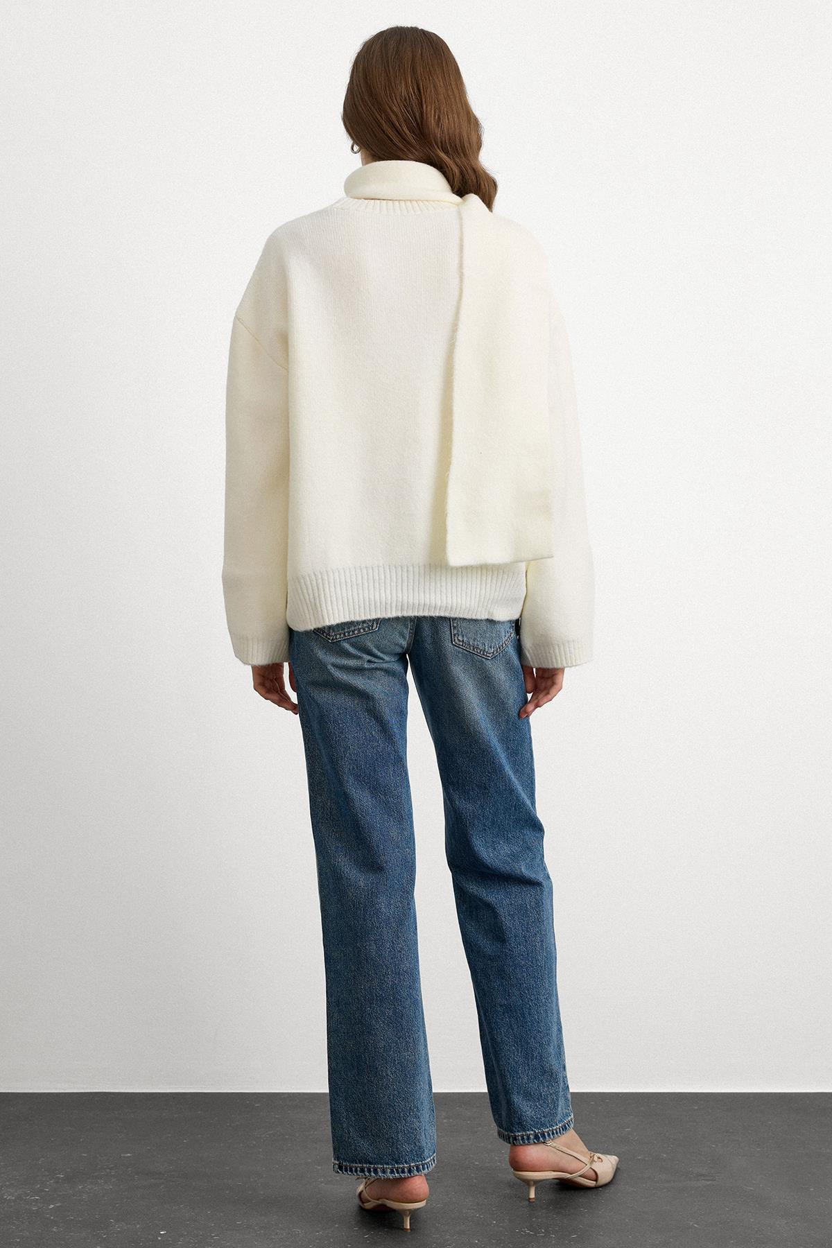 Bisiklet Yaka Atkı Salaş Kalın Kazak EKRU 8280