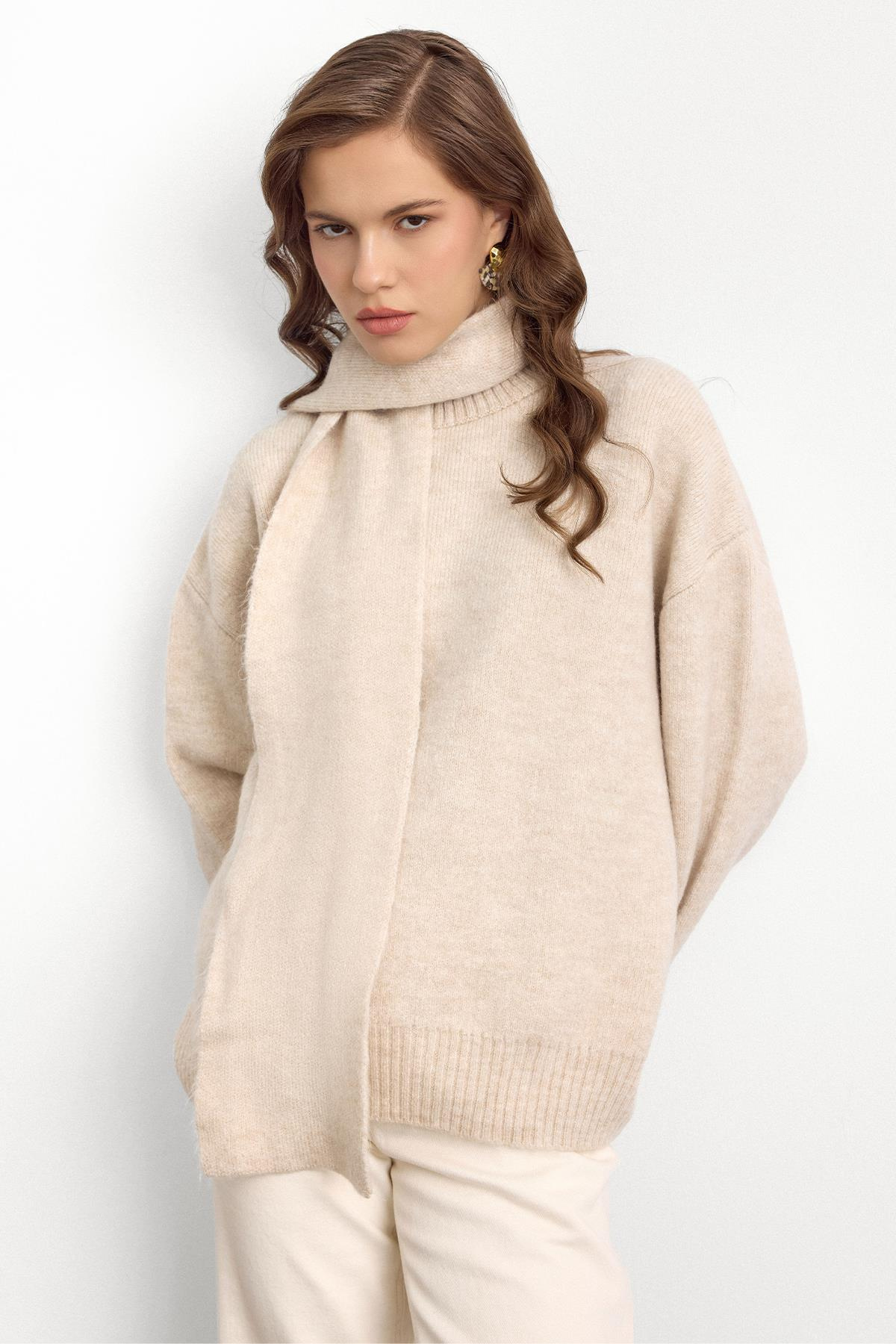 Bisiklet Yaka Atkı Salaş Kalın Kazak TAŞ 8280