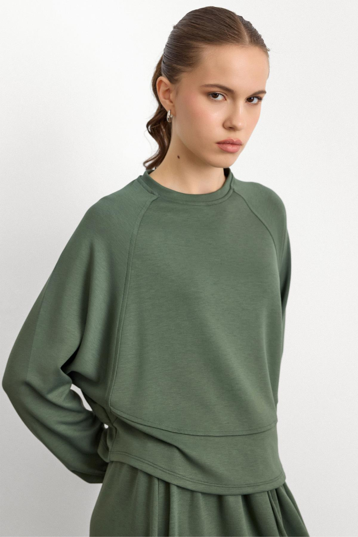 Bisiklet Yaka Örme Sweat Etekli Takım HAKİ 9386-TK