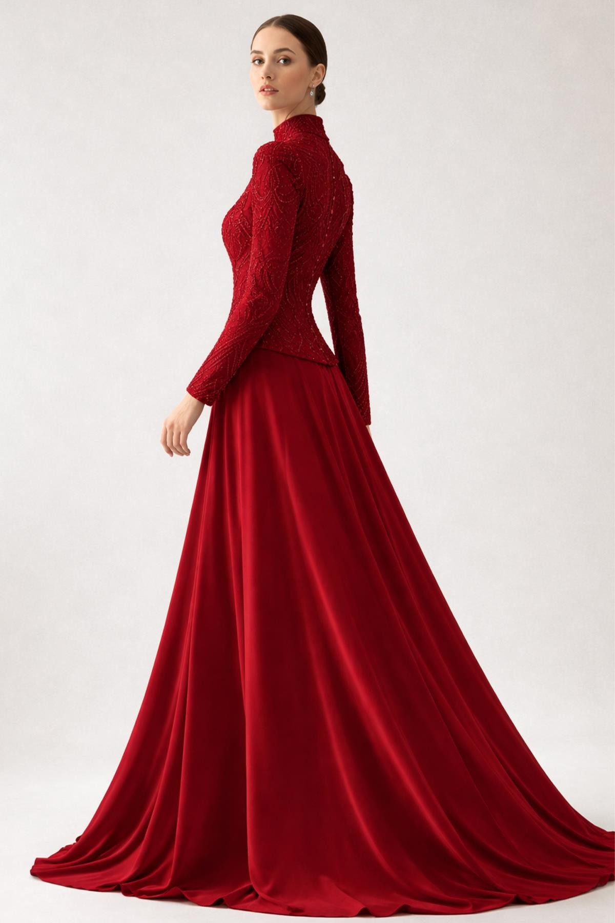 Boncuk ve Pul Bezeli Şifon Kombinli Exclusive Tesettür Abiye Elbise BORDO 1065