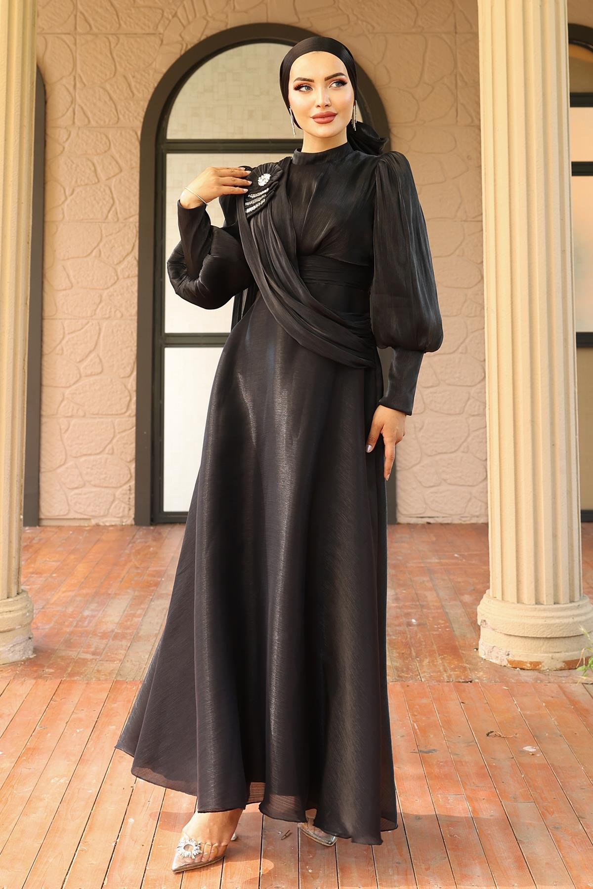 Flared Yorgo Silk Hijab Evening Dress with Brooch Detail BLACK 1242