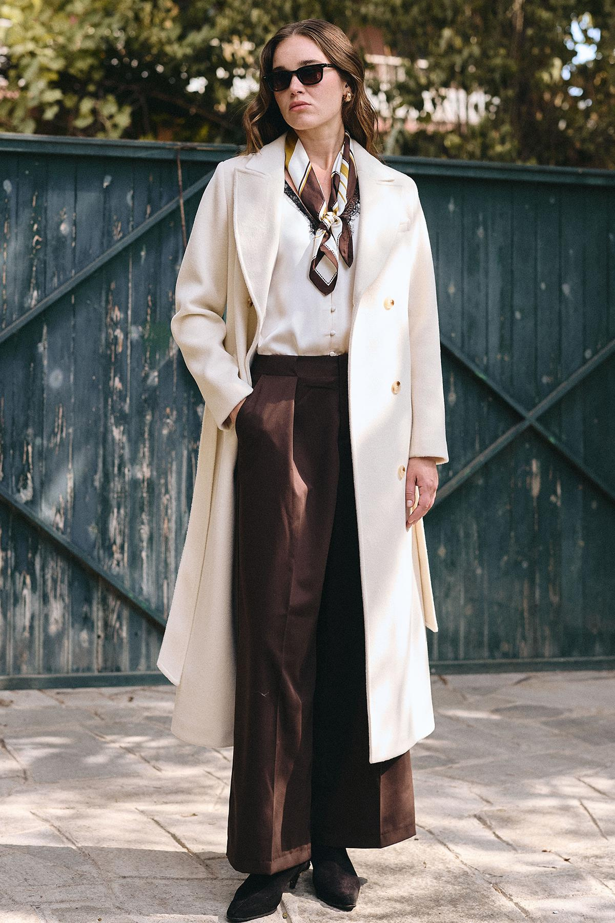 معطف متوسط الطول ذو ياقة جاكيت وصديرية مزدوجة وحدة التحكم الإلكترونية 3094