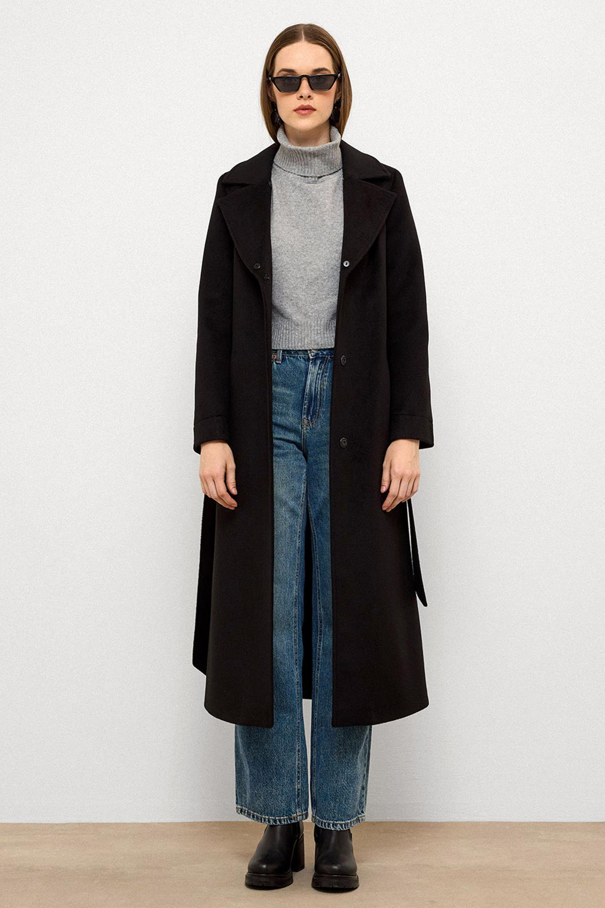 معطف طويل مبطن بالفرو مع ياقة وأكمام قابلة للفصل أسود 3088