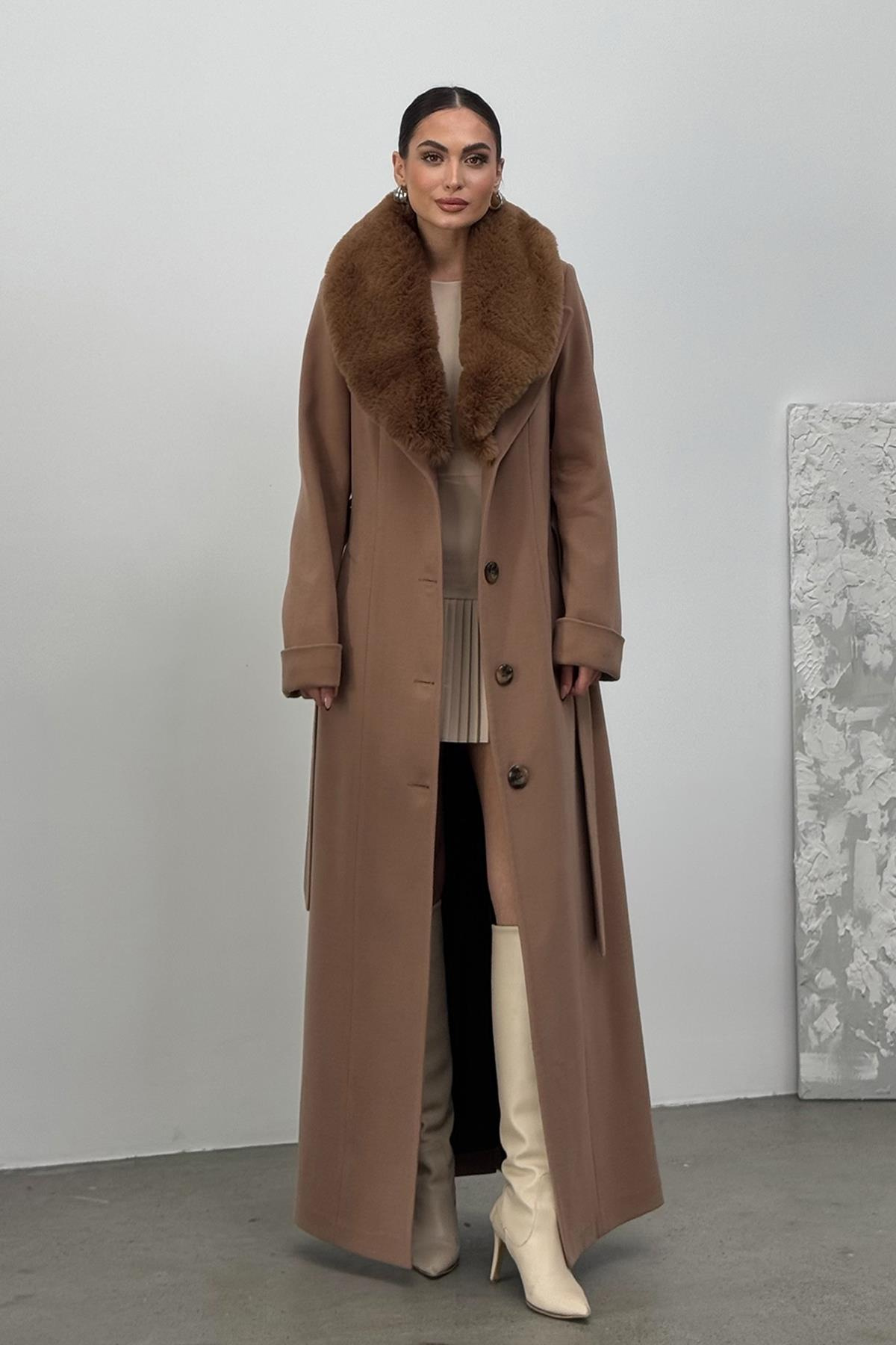Detachable Fur Men's Coat with Belt and Collar CAMEL 3015-Y