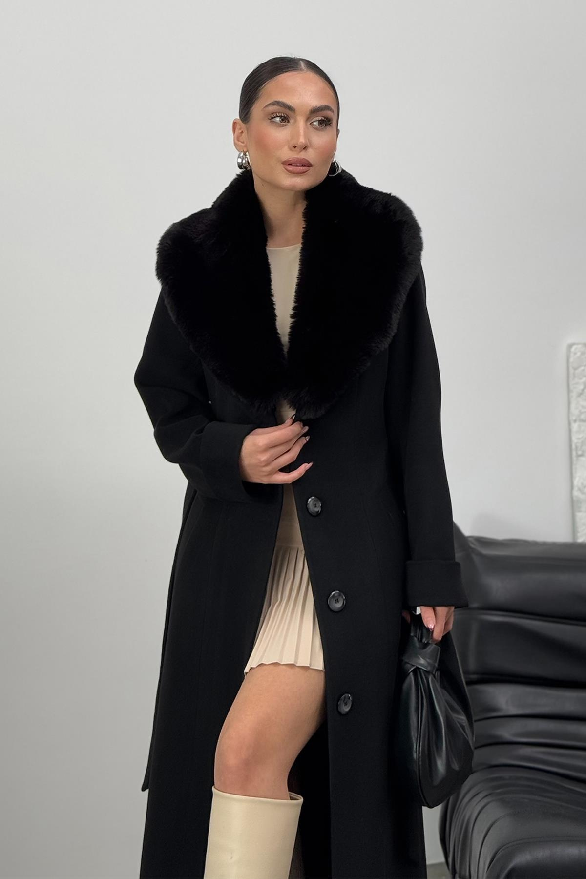 Çıkabilen Kürklü Erkek Yaka Belden Kuşaklı Manto SİYAH 3015-Y