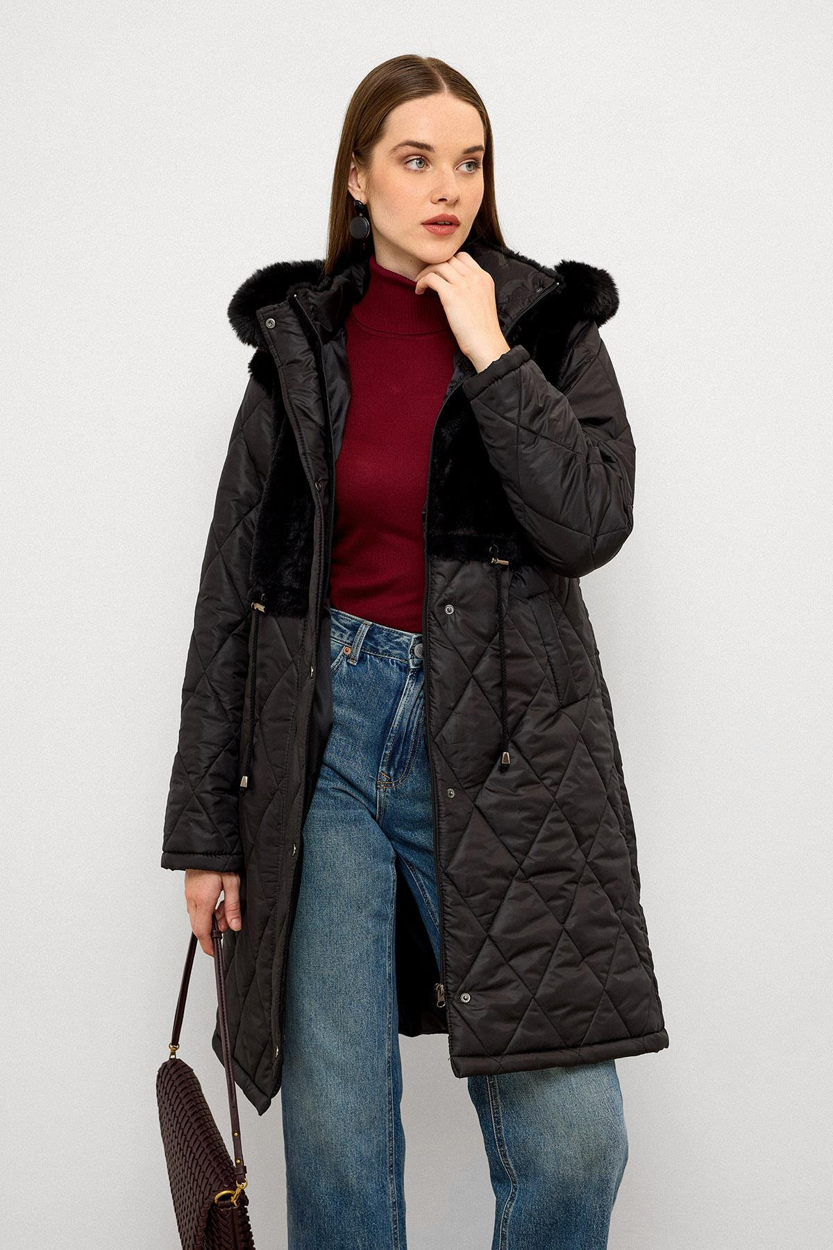 Çıkabilen Kürklü Kapüşonlu Pelüş Garnili Kapitone Mont SİYAH 6781